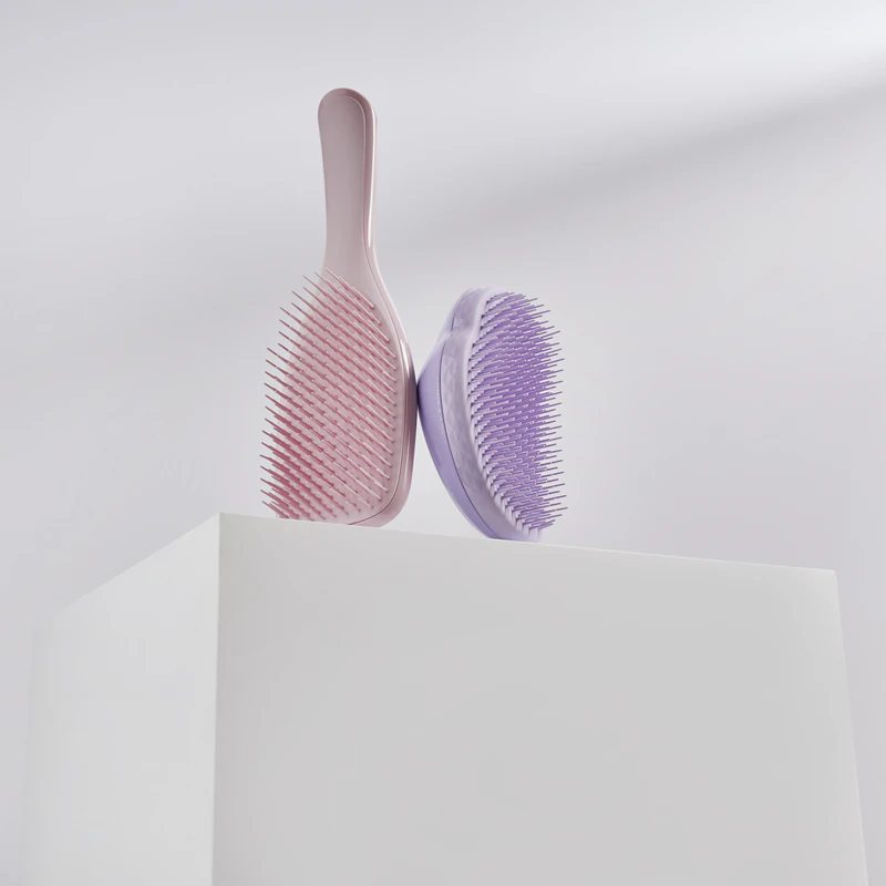 Tangle Teezer, a escova plana desembaraçadora definitiva para todos os tipos de cabelo.