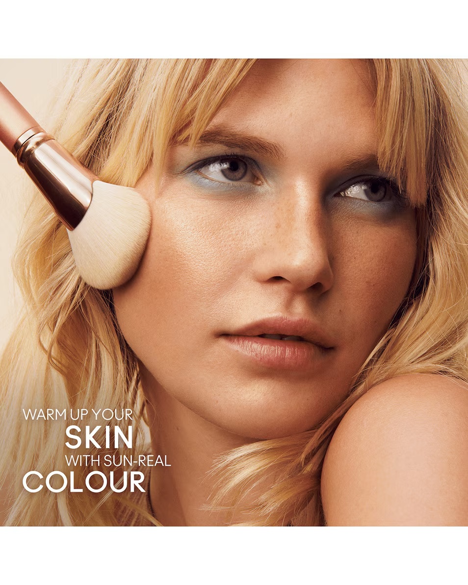 BRONZER MAT MAC SKINFINISH SUNSTRUCK – REZISTENT LA APĂ ȘI DE LUNGĂ DURATĂ 24 DE ORE