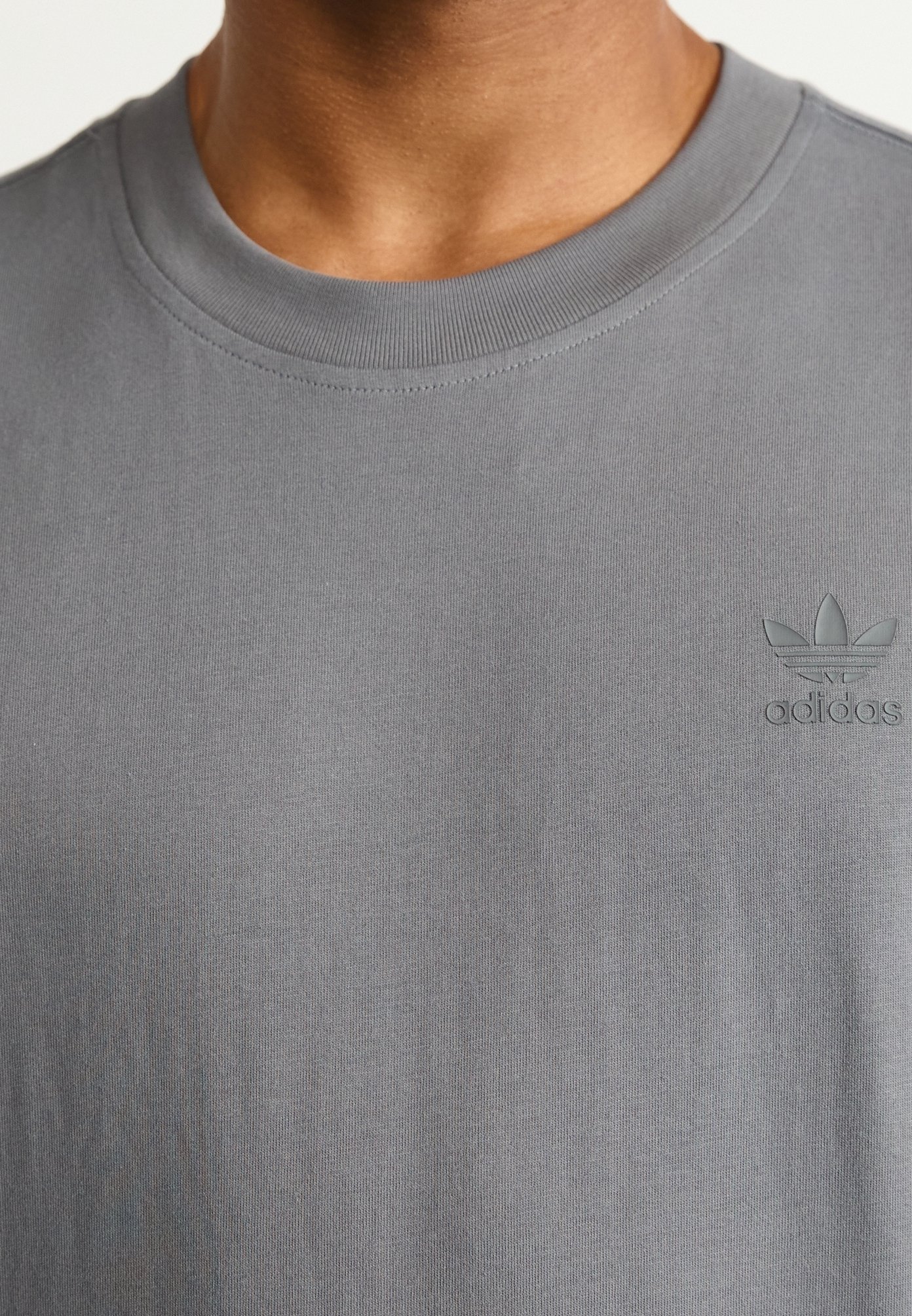 adidas Originals T-shirt met print - grijs