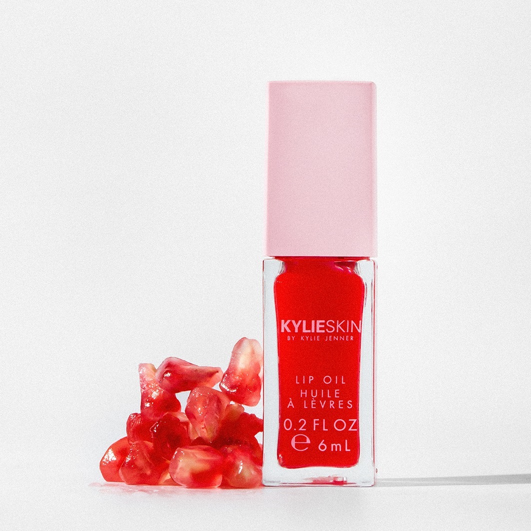KYLIE SKIN lūpų aliejus, būtinas pasirinkimas. Kylie Skin lūpų aliejus – lazdyno riešutų kremas, 6 ml – 6 ml