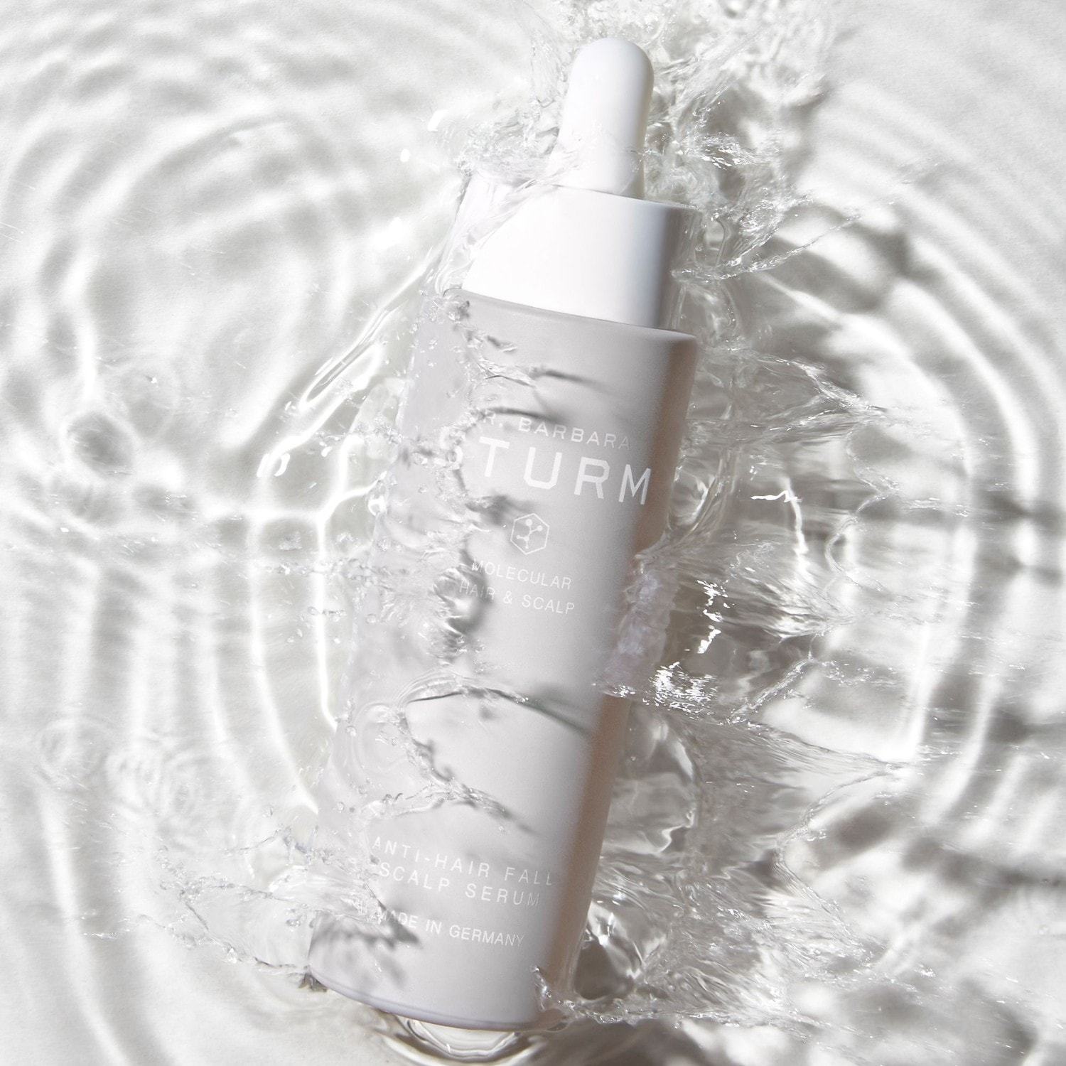 Dr. Barbara Sturm galvas ādas kopšanas līdzeklis pret matu izkrišanu matiem un galvas ādai – 50 ml
