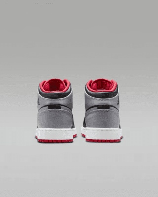 Air Jordan 1 Mid Older Kids' Shoes