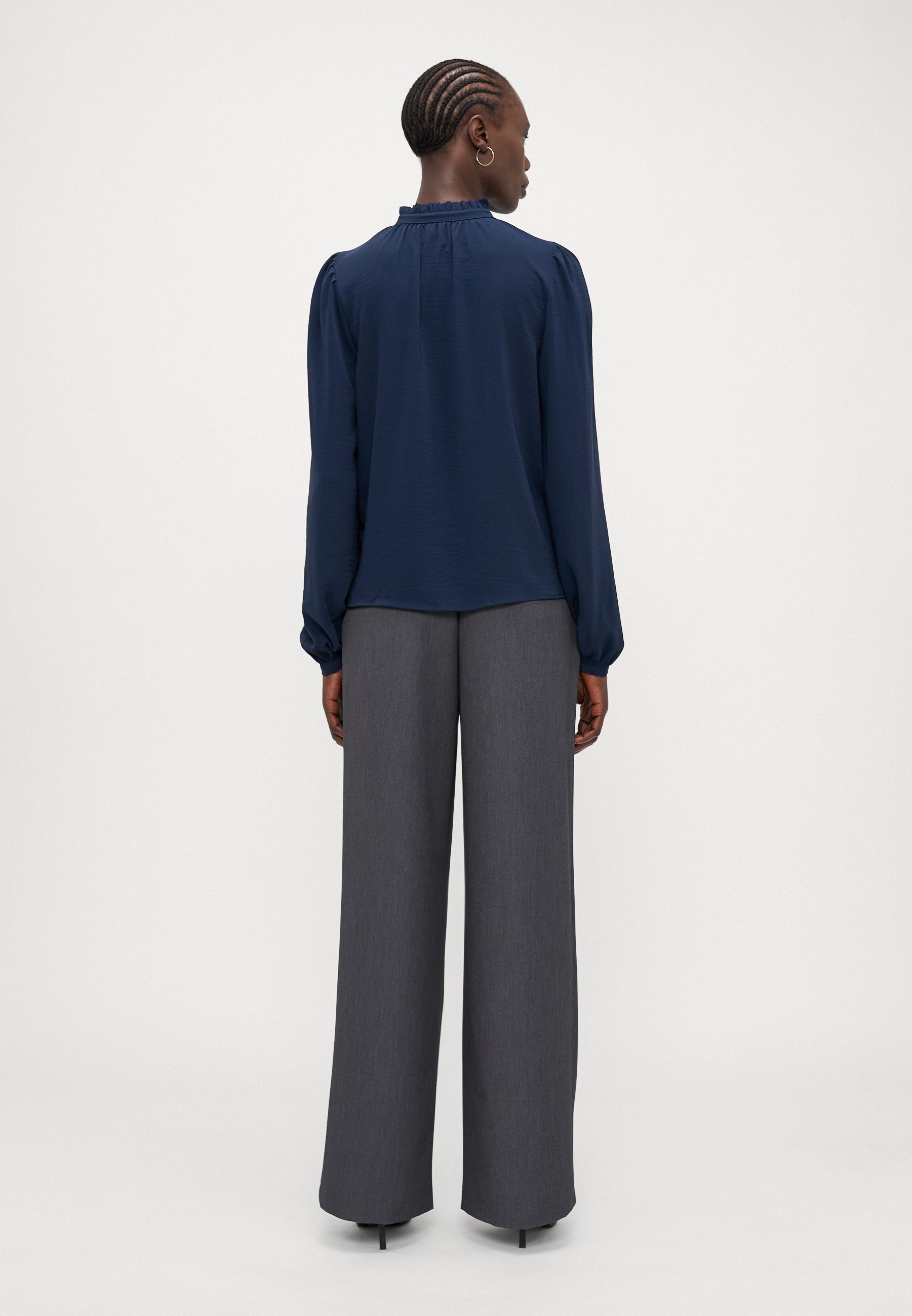 Vero Moda Tall VMANI FRILL - Chemisier - marine