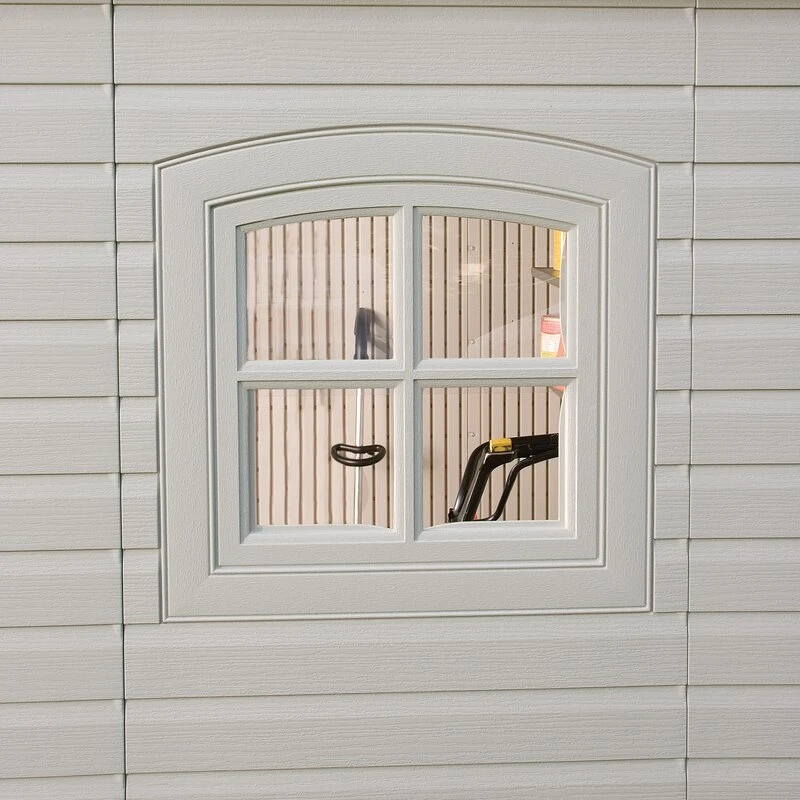 Kunststof opbergloods van 2,4 meter breed x 2,24 meter diep