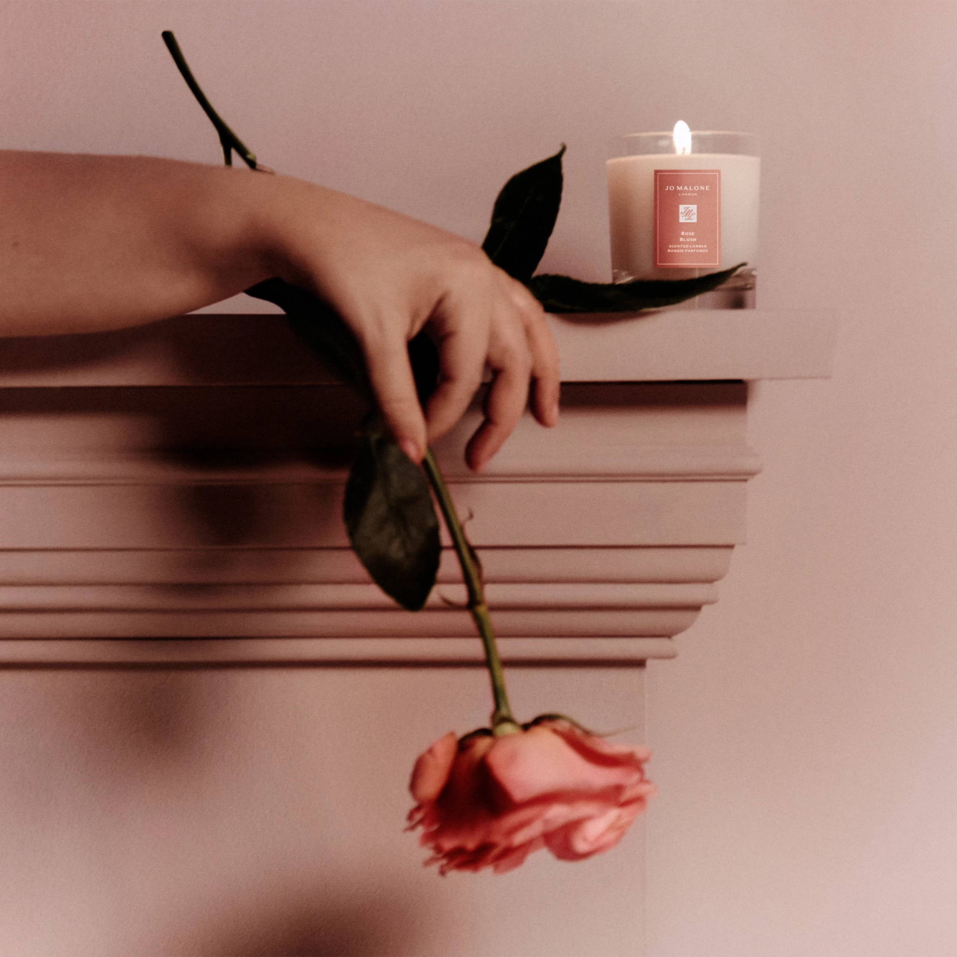 Lumânare de casă Rose Blush 200 g - Jo Malone London