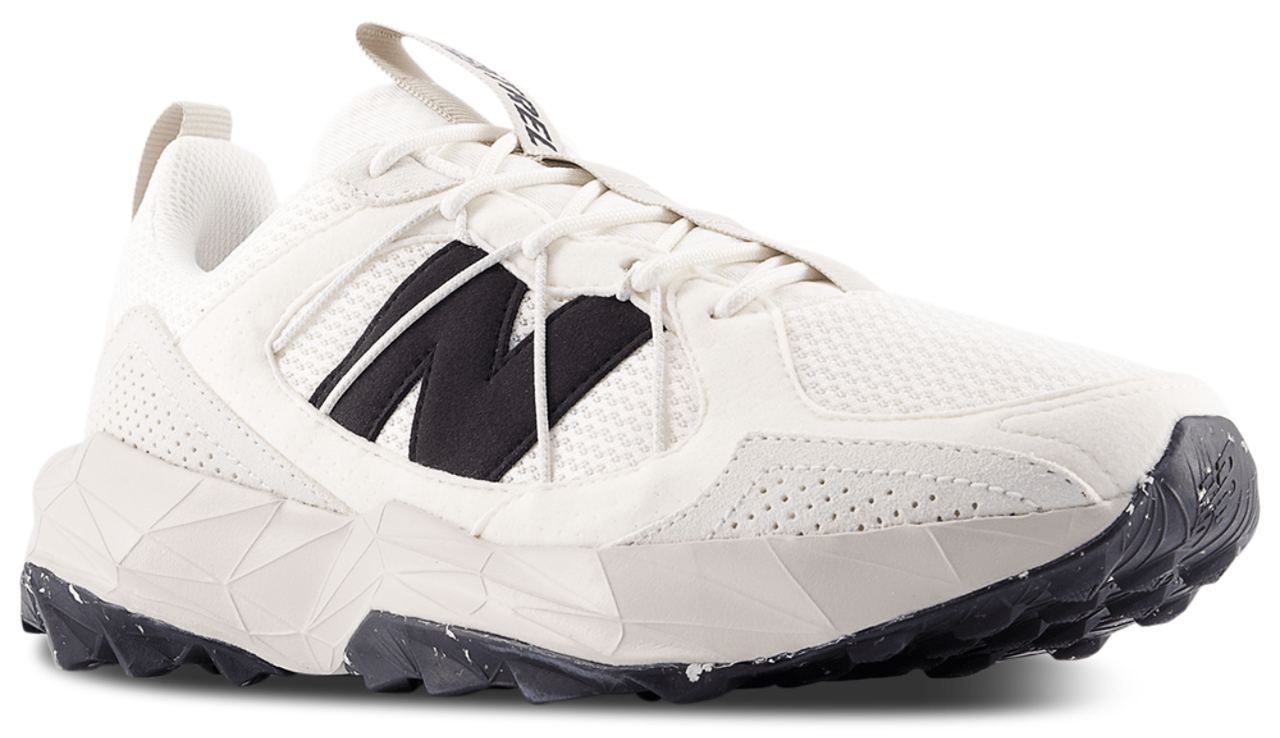 New Balance Tektrel