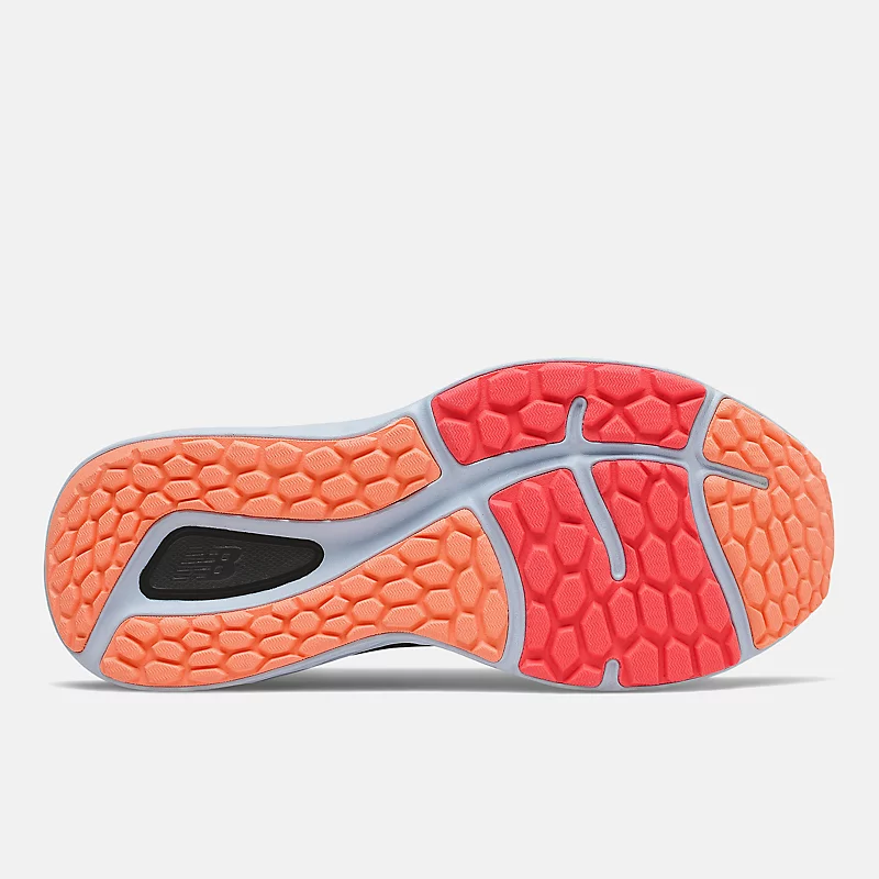 Pianka Fresh Foam 680v7 dla kobiet – czarna z wyrazistym koralem e cytrusową nutą