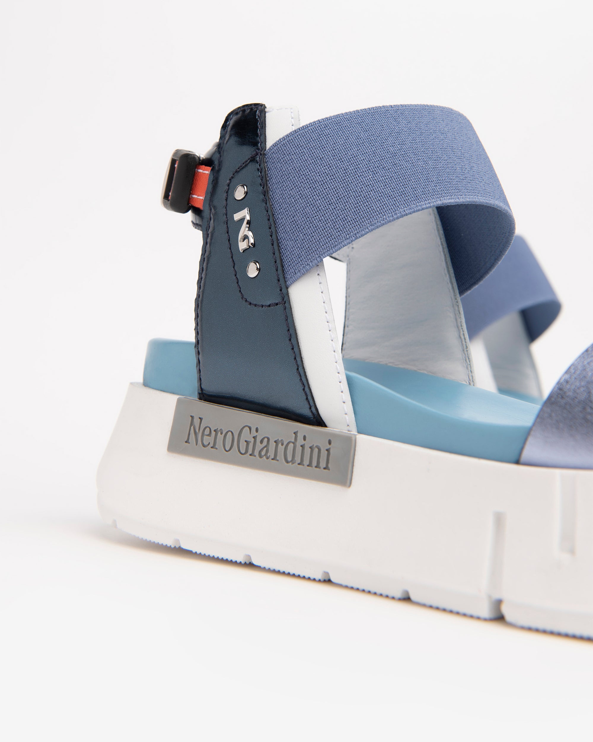  Damen-Ledersandalen