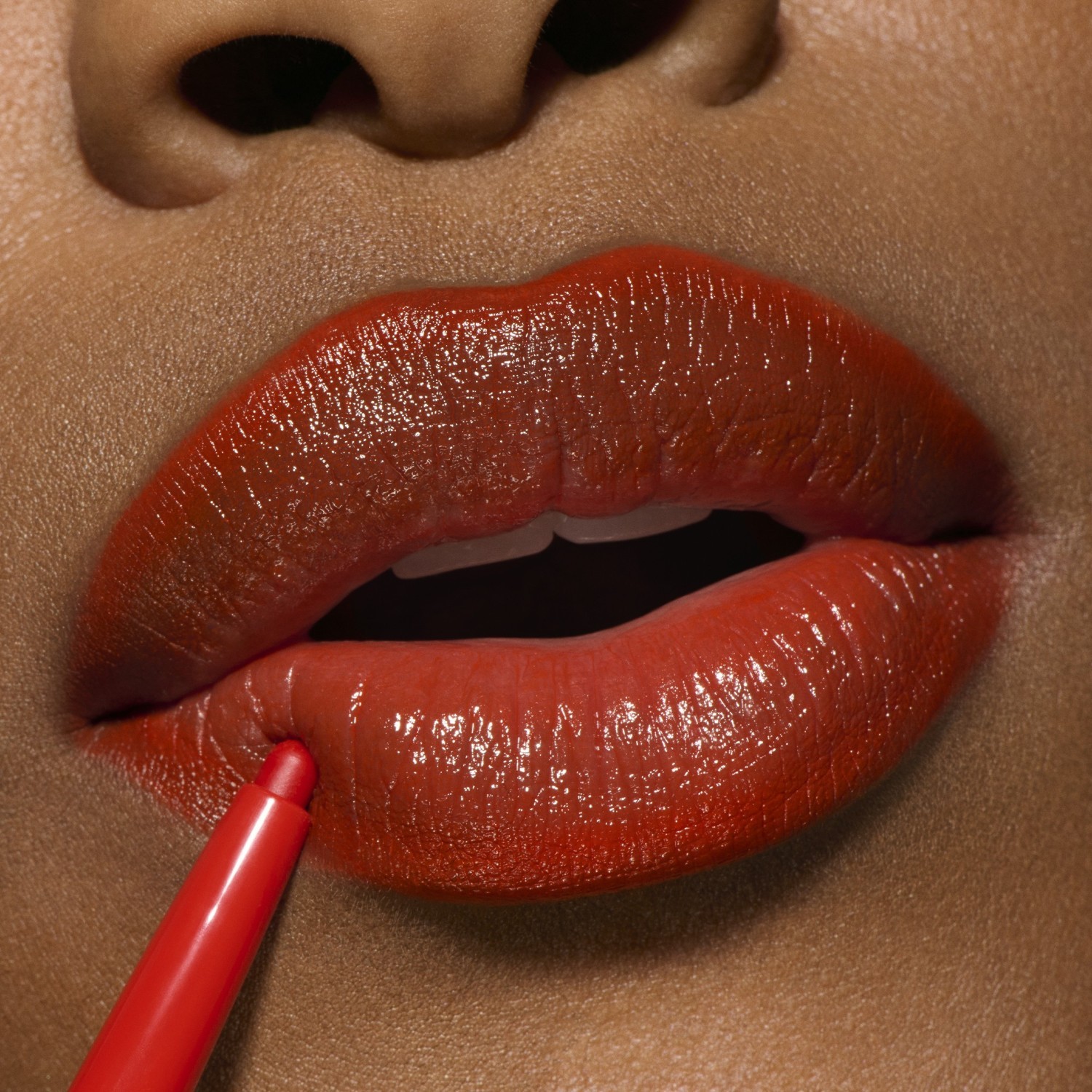 MAC Lipgloss lūpų blizgus akių kontūro pieštukas - 0,25 g