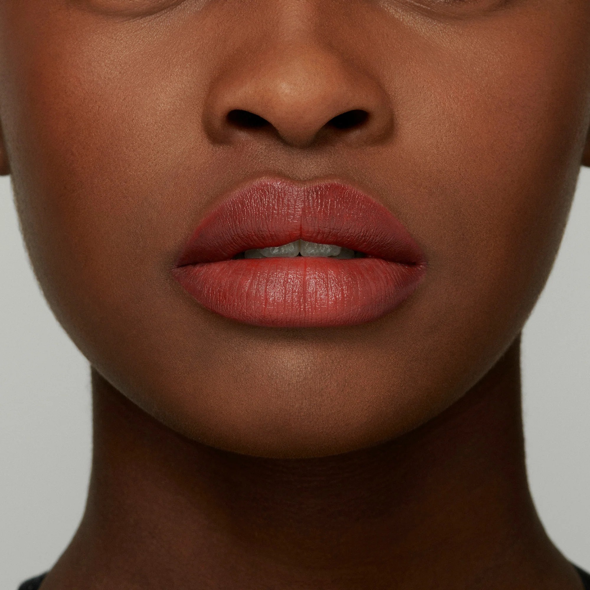 Rossetto Petal Soft Lipstick Crayon - Matitone labbra, Rossetto