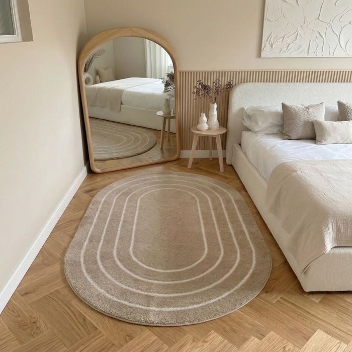 Ovaler Teppich mit weichem, zotteligem Effekt, beige, 120 x 170 cm