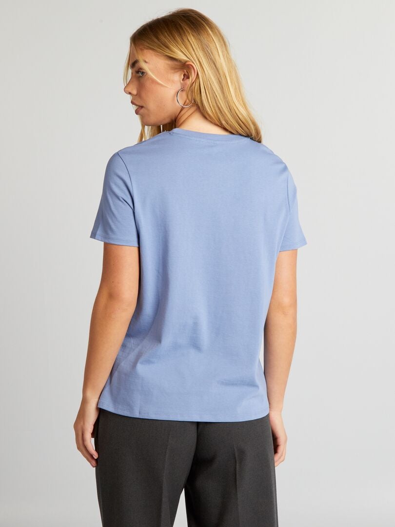 Camiseta com estampa de corações - AZUL