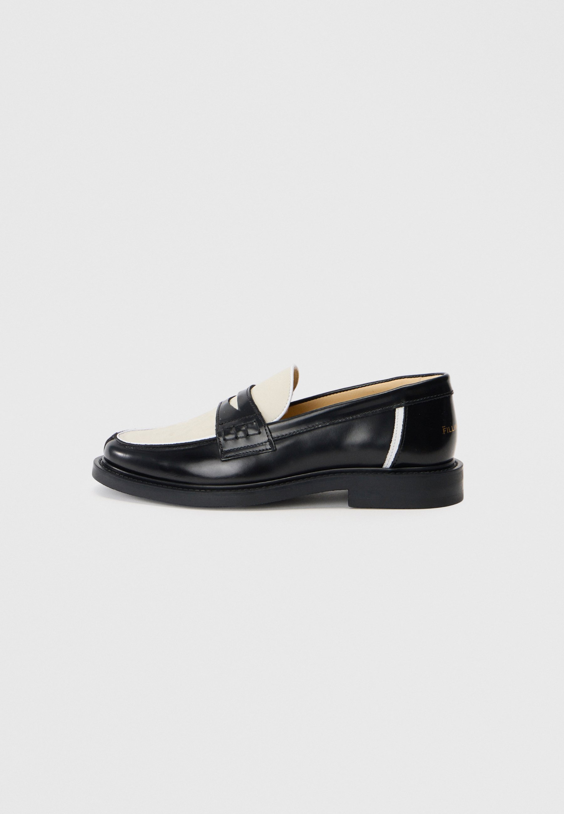 Filling Pieces GOWTU SOLID - Čevlji brez rokavov - umazano beli