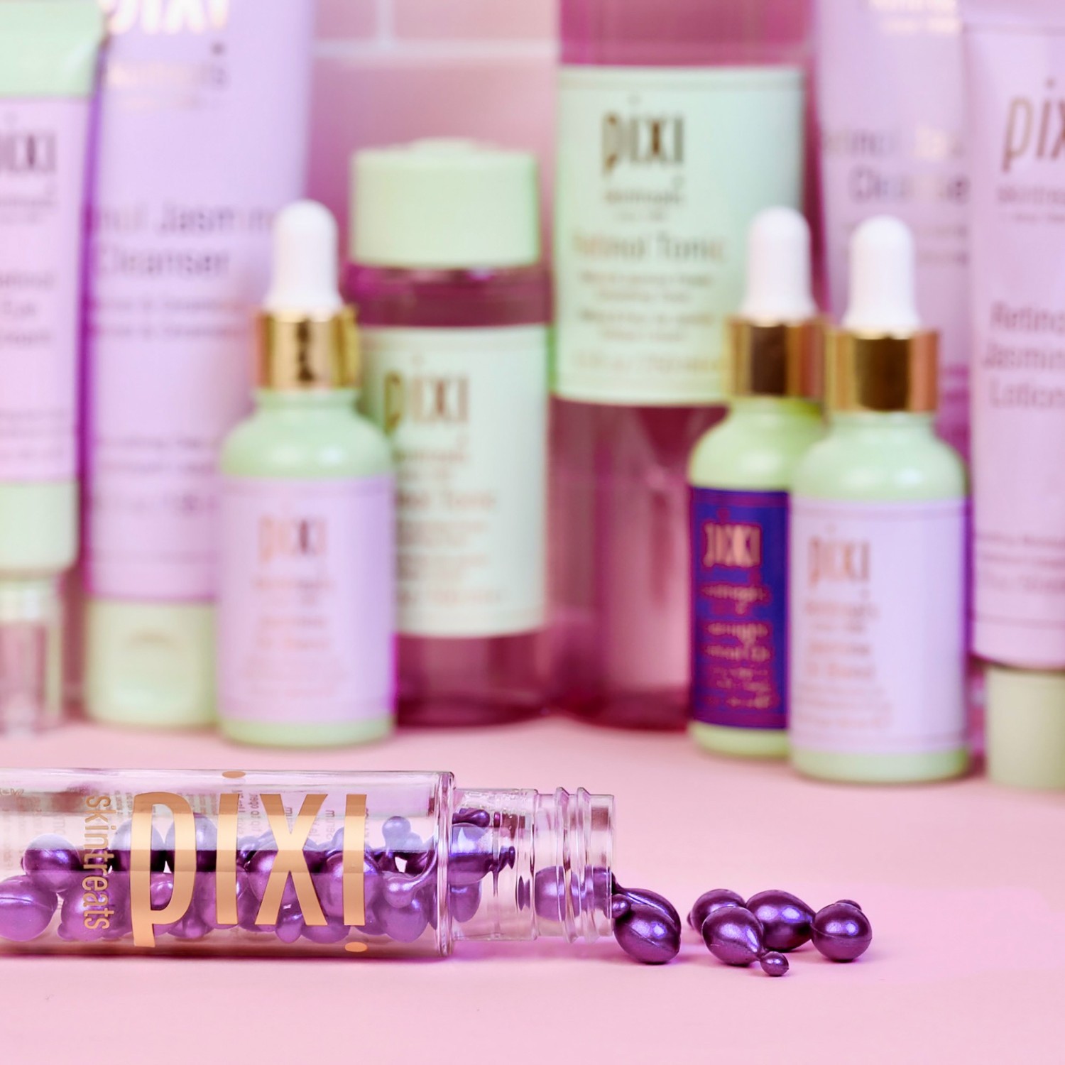 Pixi Serum protiv starenja s retinolom i kapsulama - 1 komad