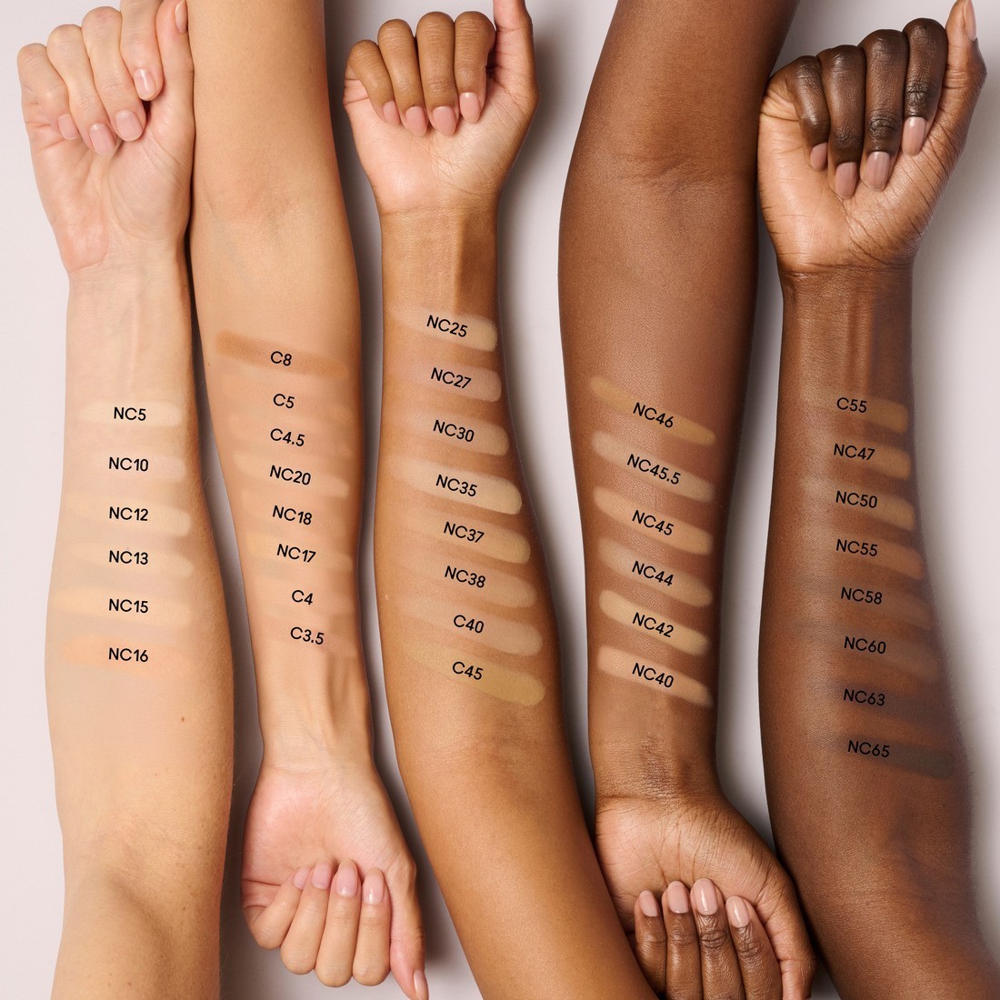 MAC Foundation Studio Fix Powder Plus tonālais krēms - 12 g