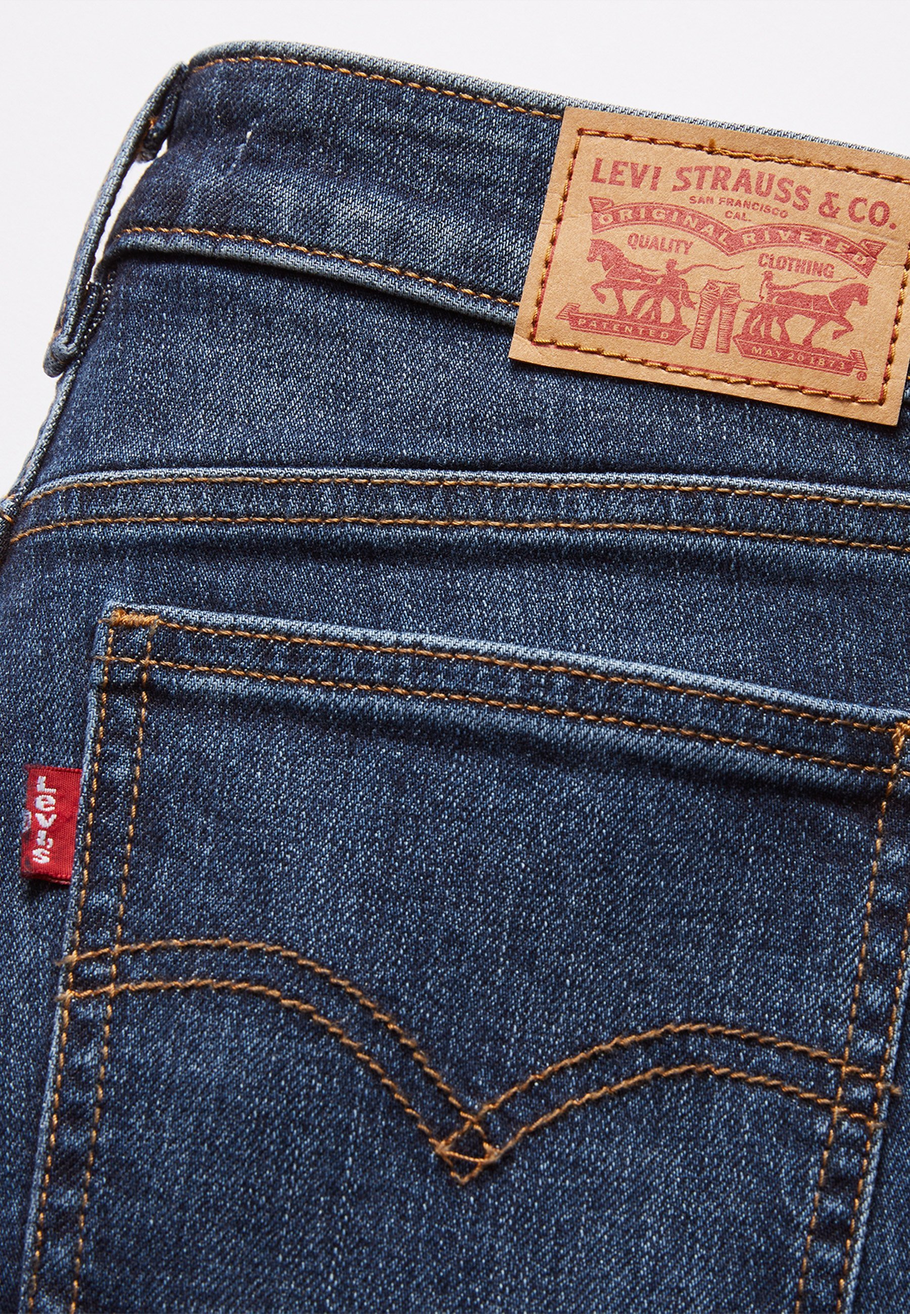 Levi's® Bootcut jeans - de druppel die de emmer deed overlopen