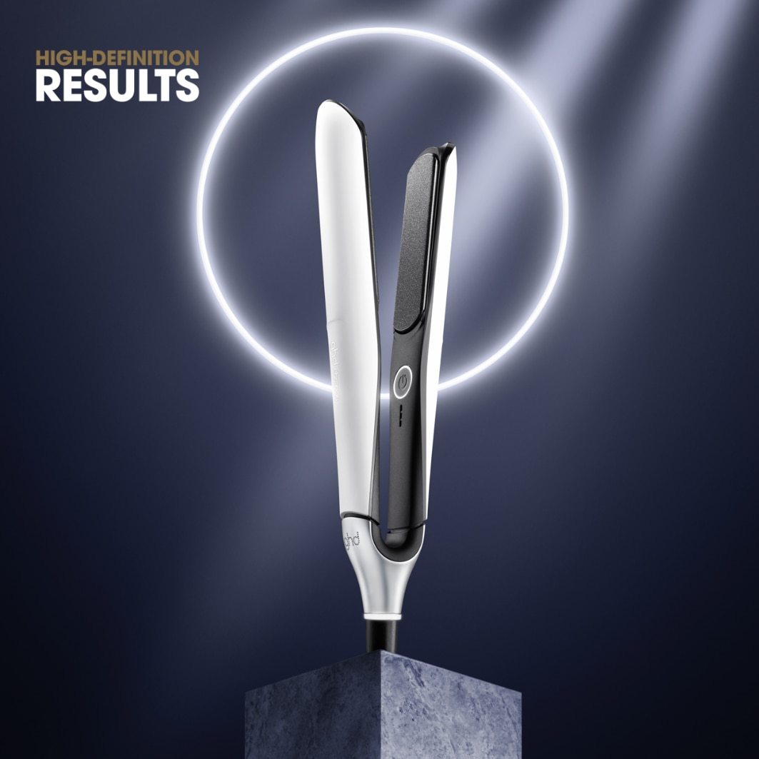 ghd Chronos Styler® ravnalnik las črne barve - 1 kos