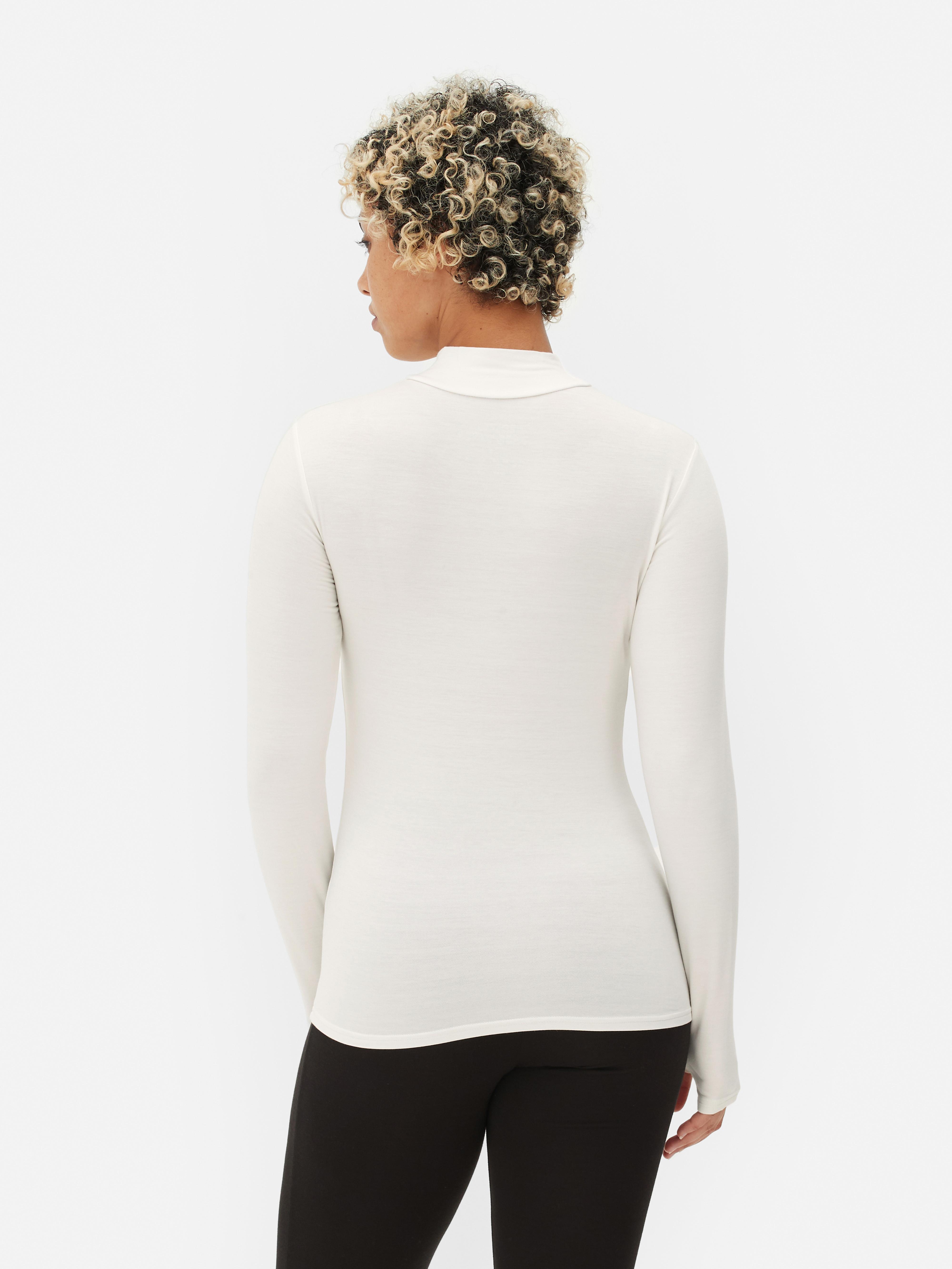 Thermoshirt mit hohem Kragen und langen Ärmeln, figurbetont