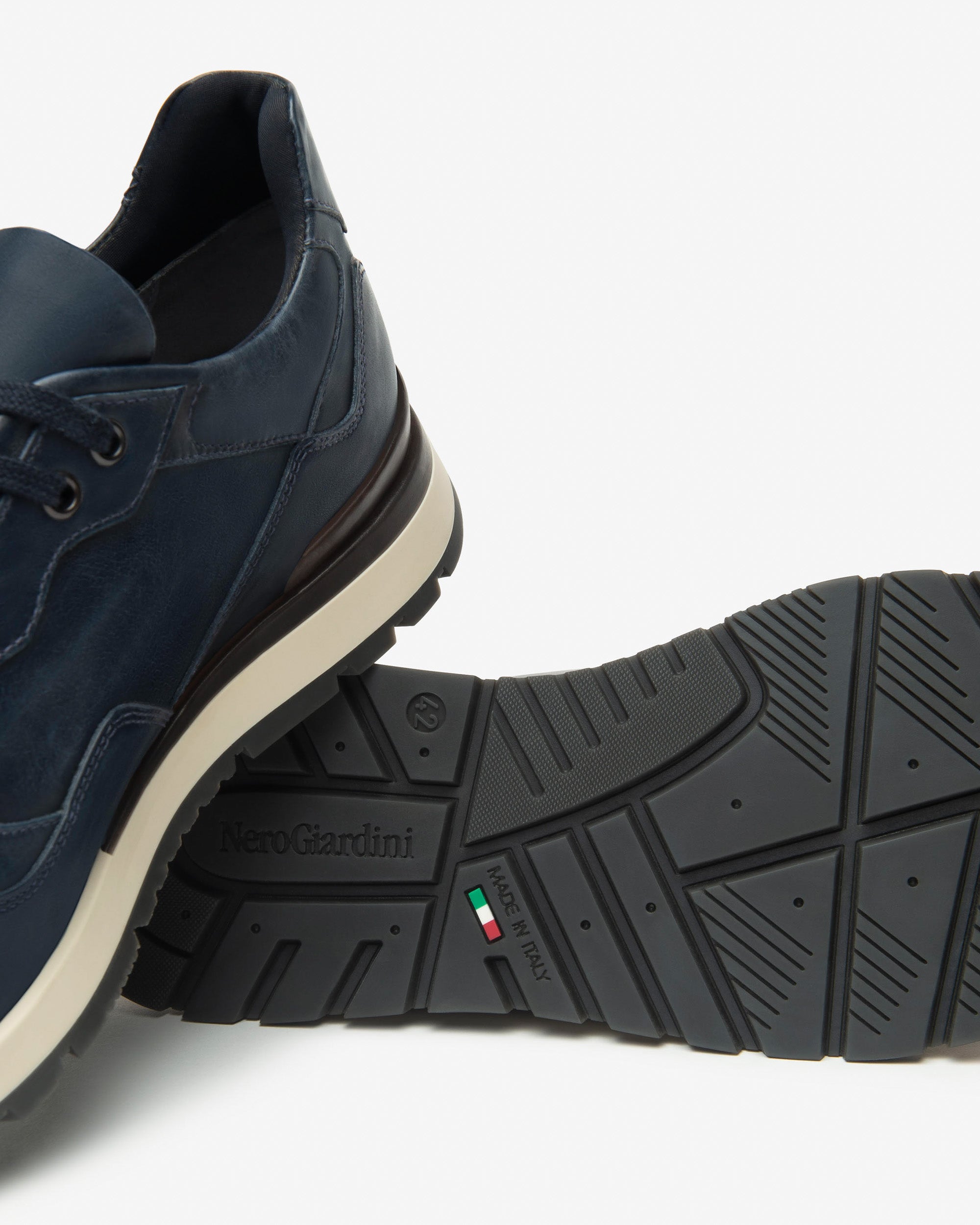  Herren-Sneaker aus Leder