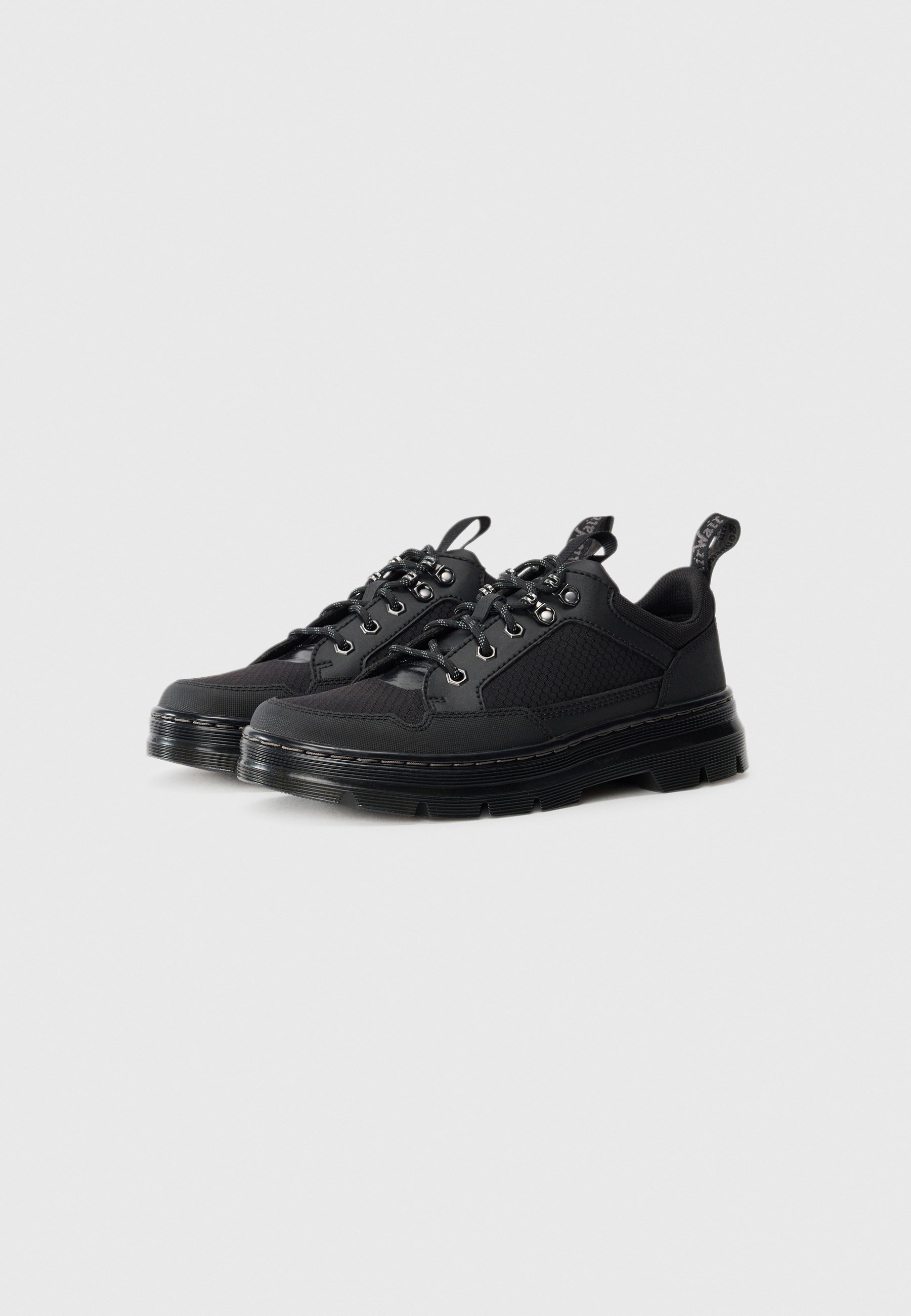 Dr. Martens REEDER MK UNISEX - Veterschoenen - zwart