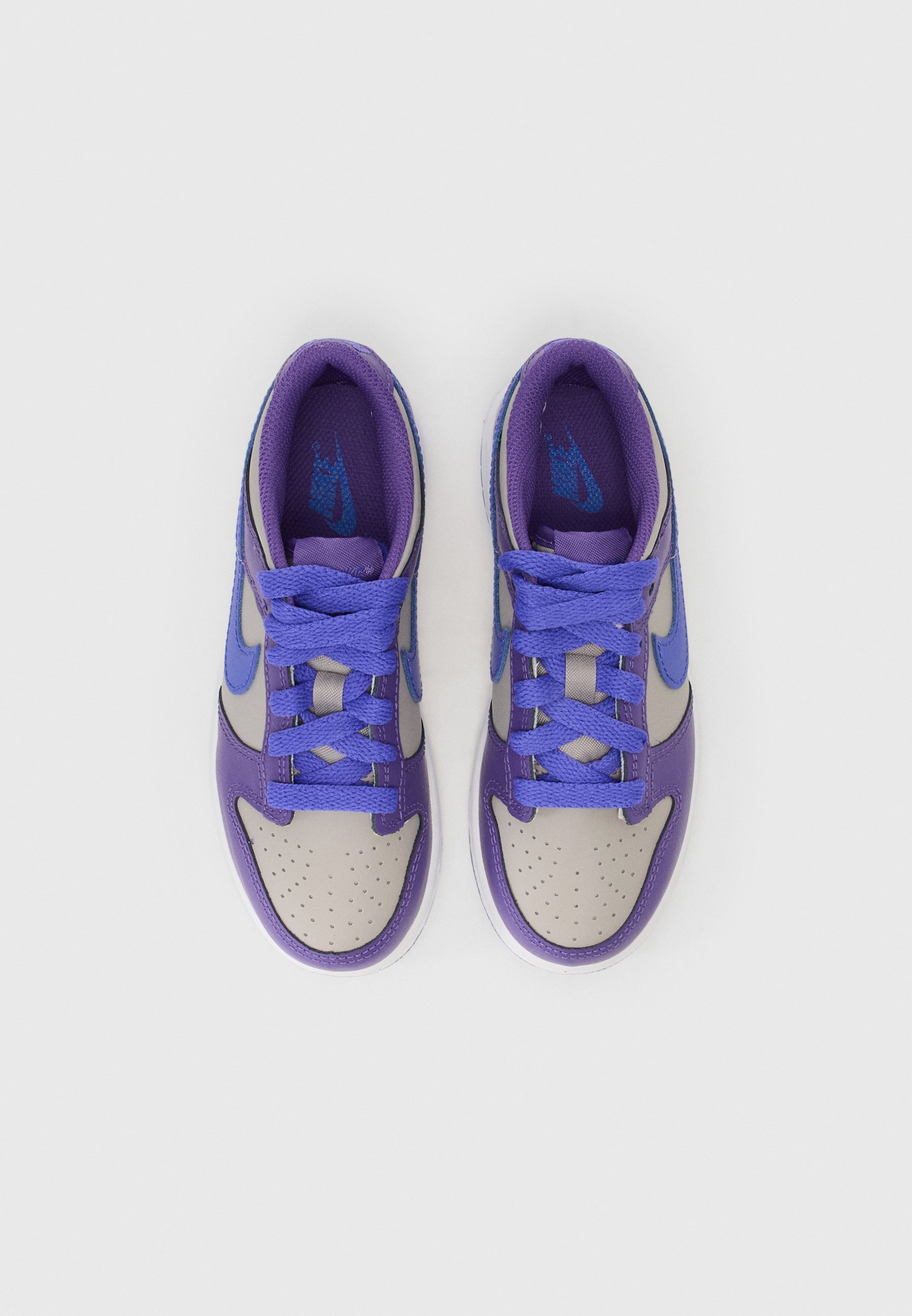 Tênis Nike Sportswear DUNK LOW UNISSEX - Cinza universitário/violeta persa/uva selvagem/branco