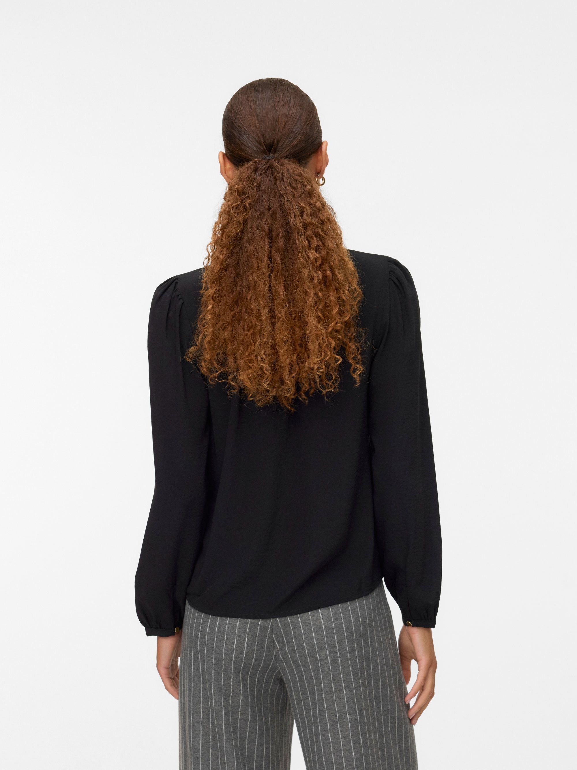 Vero Moda VMANI LS FRILL - Chemisier - noir