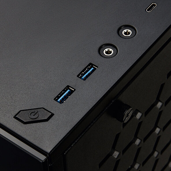 Spill-PC-ingeniør X30, RTX 4070