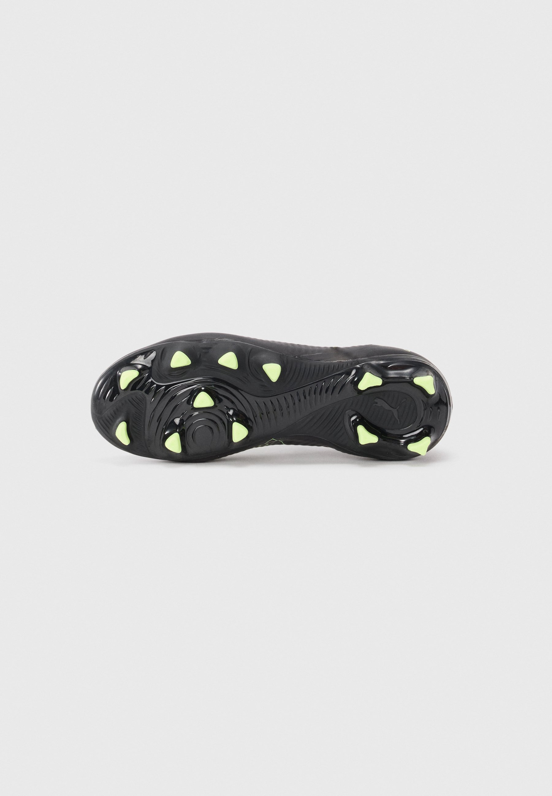 Puma FUTURE 8 PRO UNISEX - Gyártott talajra való stoplik - fekete/világoszöld/terrain