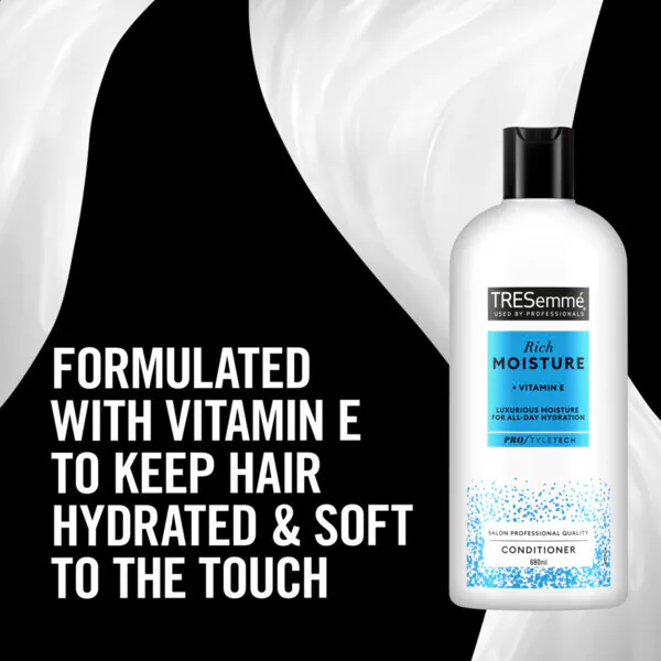 Tresemme Rich Moisture kondicionieris 680ml