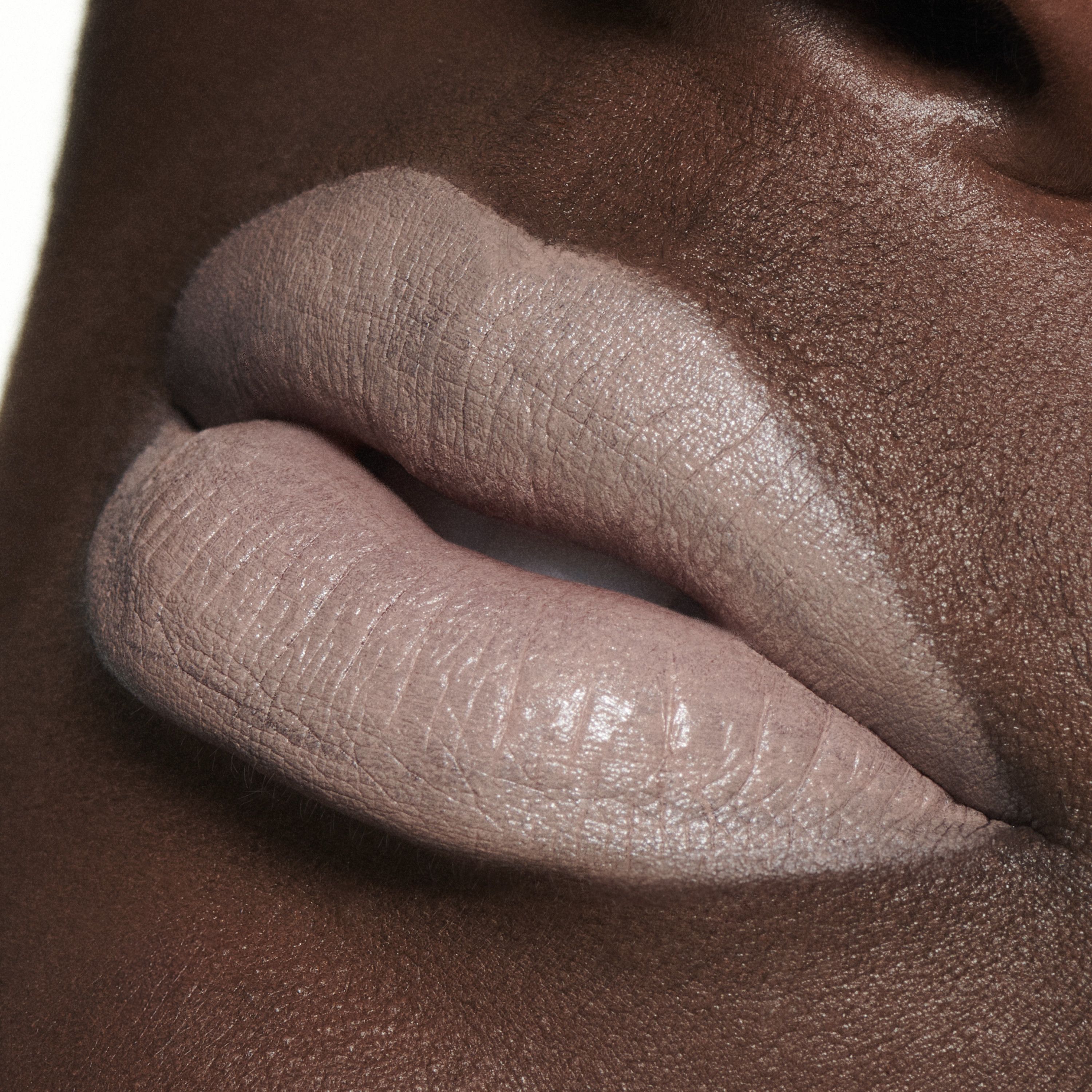 Macximal Silky Nude lūpu krāsa Luksusa lūpu krāsas