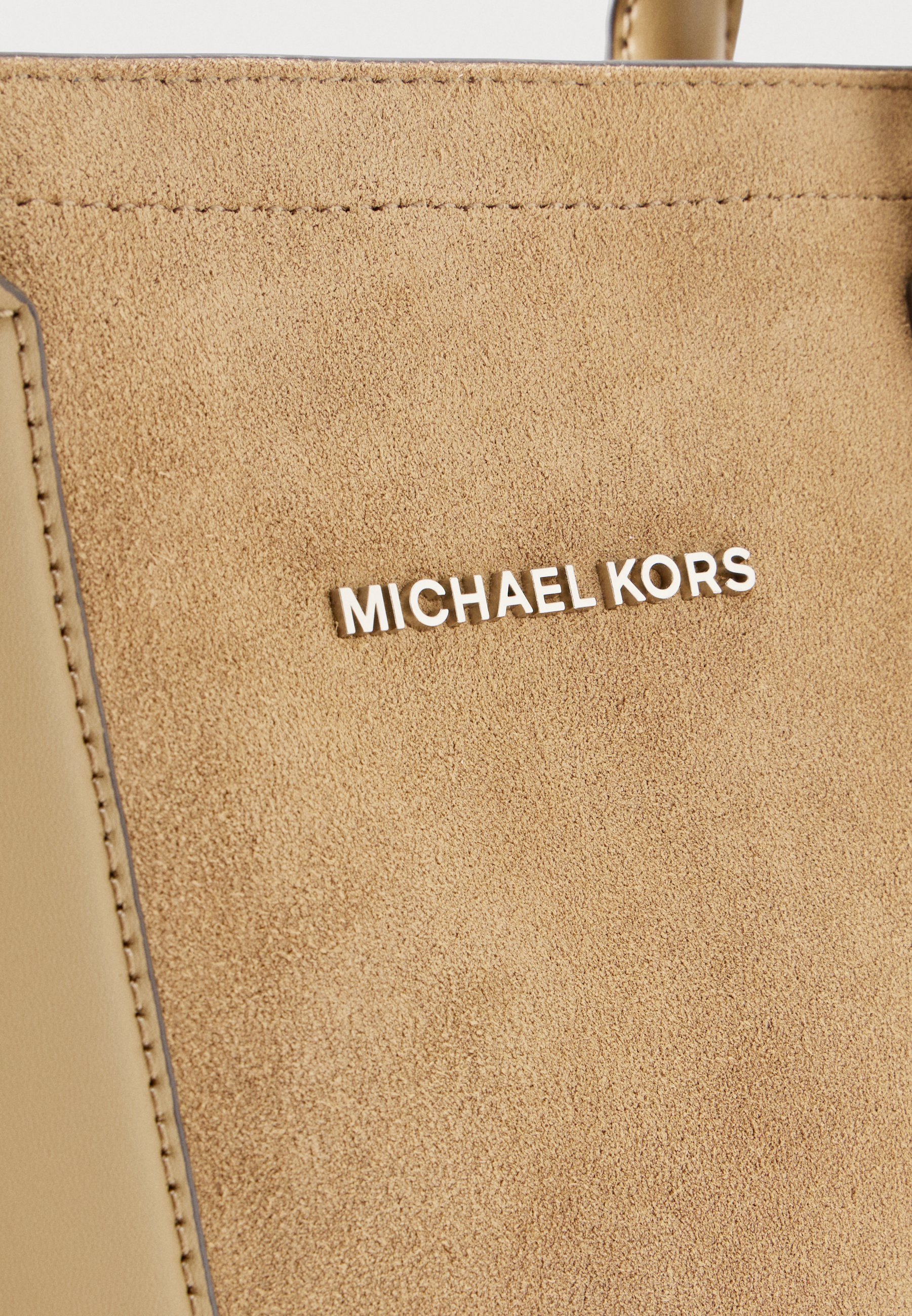 Sac week-end unisexe WIDE TRAVEL de Michael Kors - coloris husk