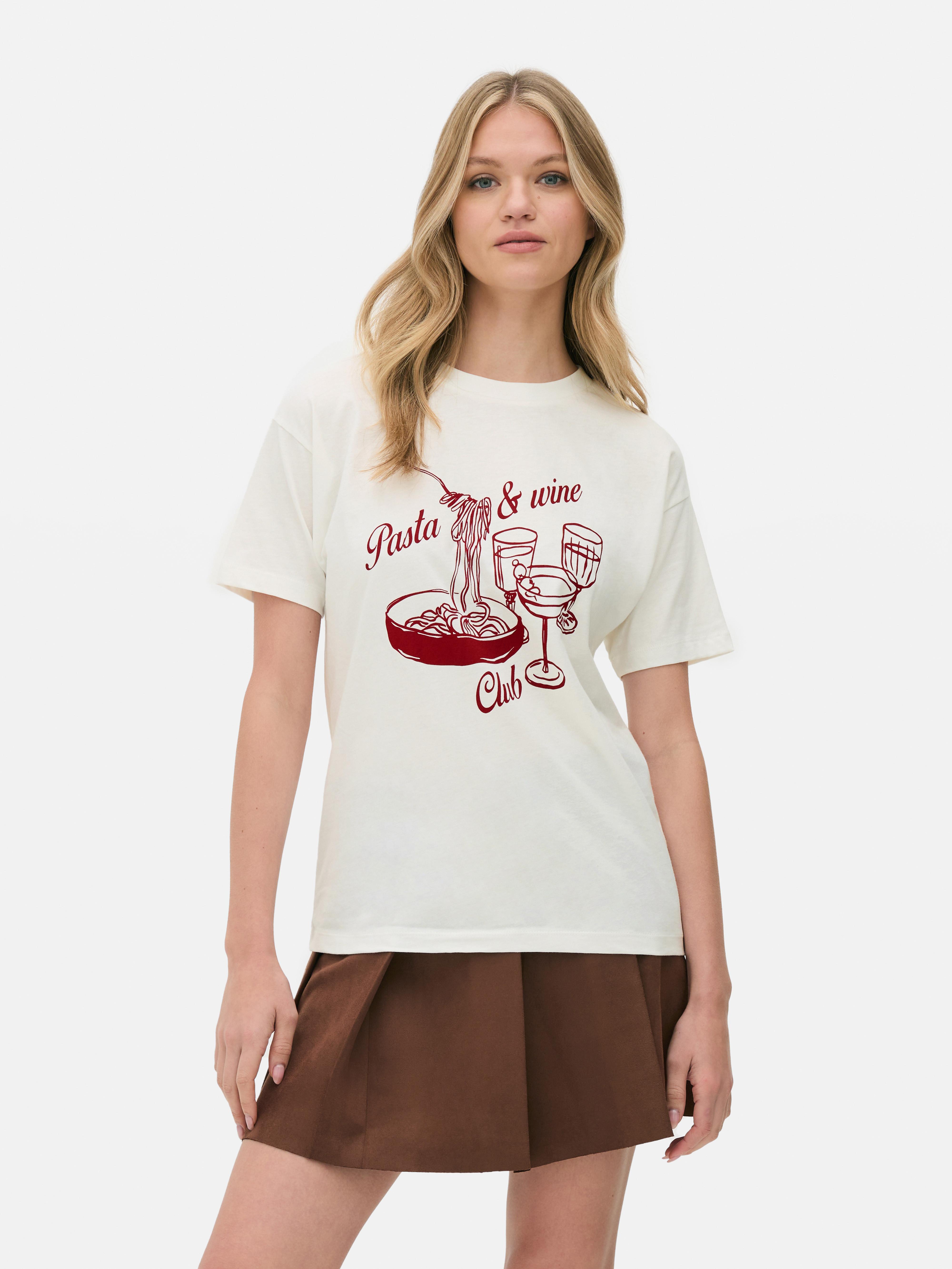 Tricou cu imprimeu alimentar Un tricou cu mânecă scurtă, cu umerii căzuți și imprimeu pe piept