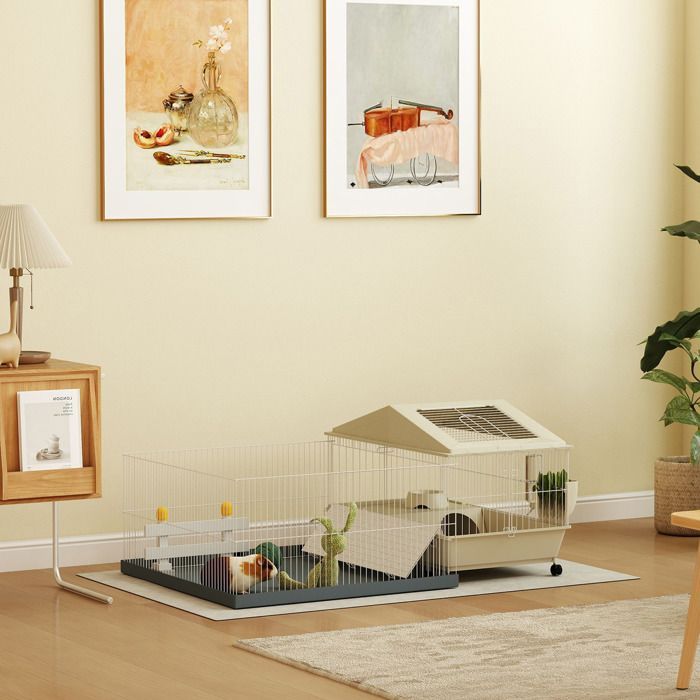 Gabbia per piccoli animali - PawHut - con recinto rimovibile, tappetino impermeabile, mangiatoia per fieno - per porcellini d'India, ricci - beige