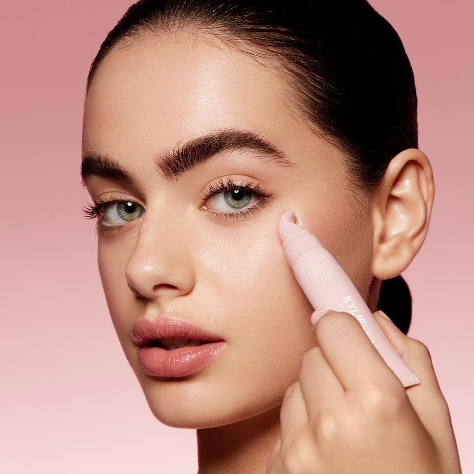 KYLIE SKIN paakių kremas - 17 ml