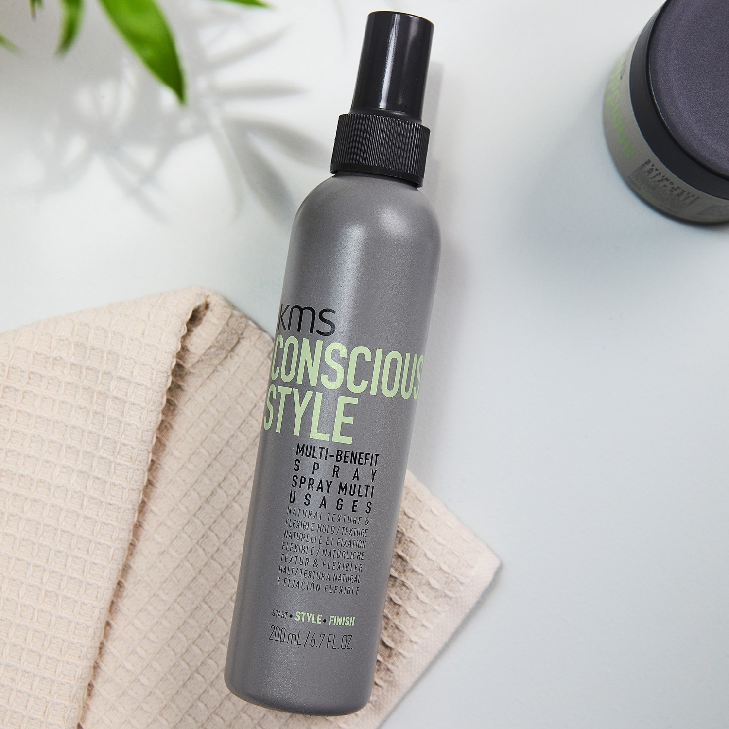 KMS sprej za zaštitu od topline Conscious Style Multi Benefit sprej - 200 ml