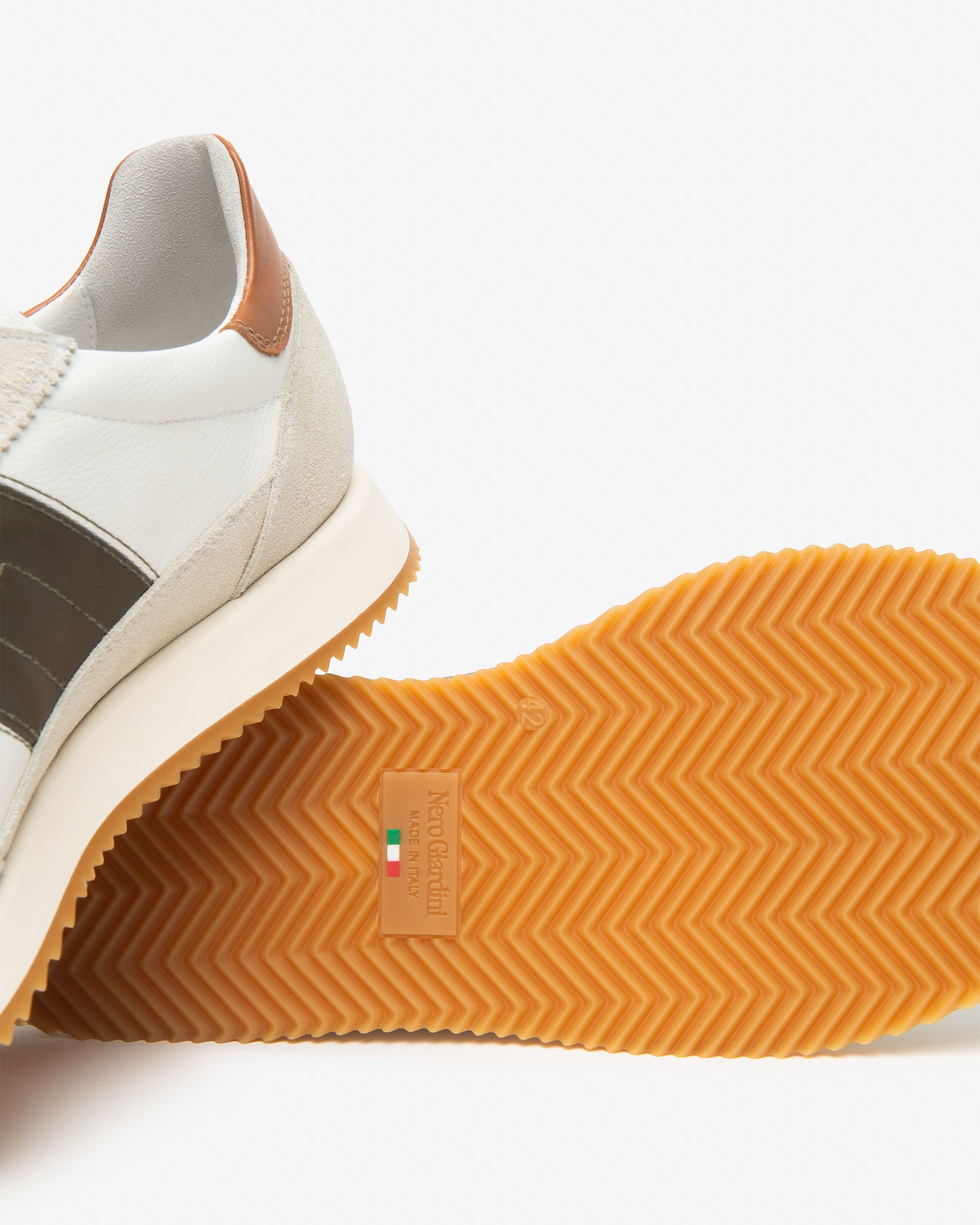Herren-Sneaker aus Leder und Wildleder