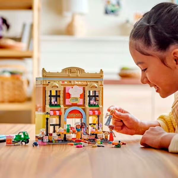 LEGO Friends 42655 Restavracija in kuharska šola