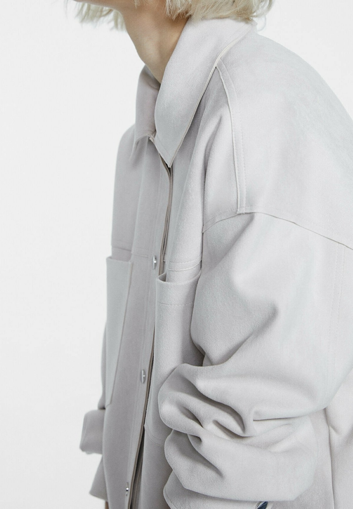 Stradivarius Kunstlederjacke – cremeweiß