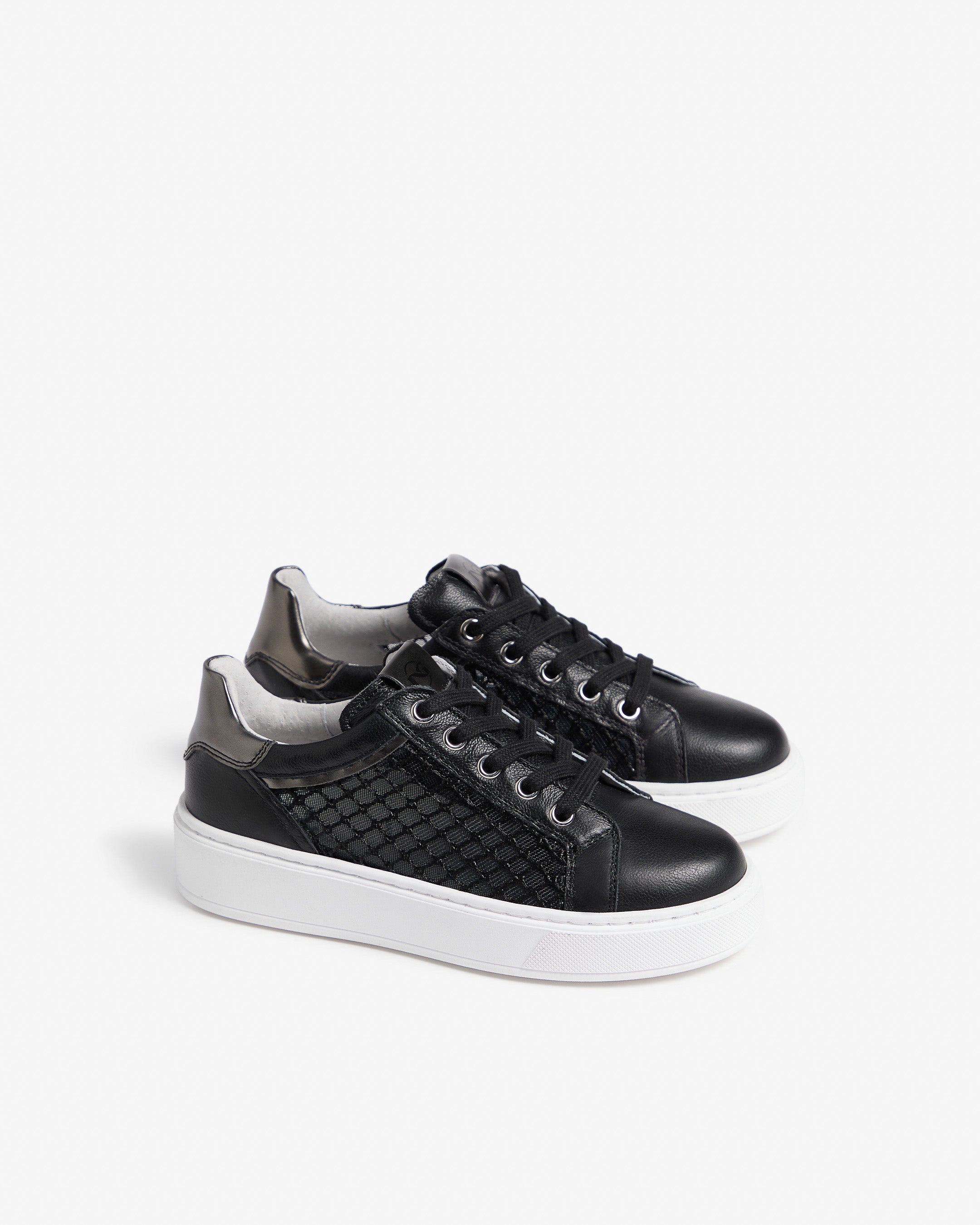  Sneaker für Mädchen aus Stoff und Funktionsmaterial