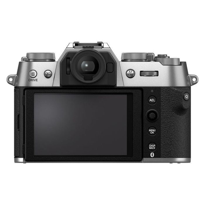 Fotocamera ibrida Fujifilm X-T50 argento + obiettivo 15-45 mm