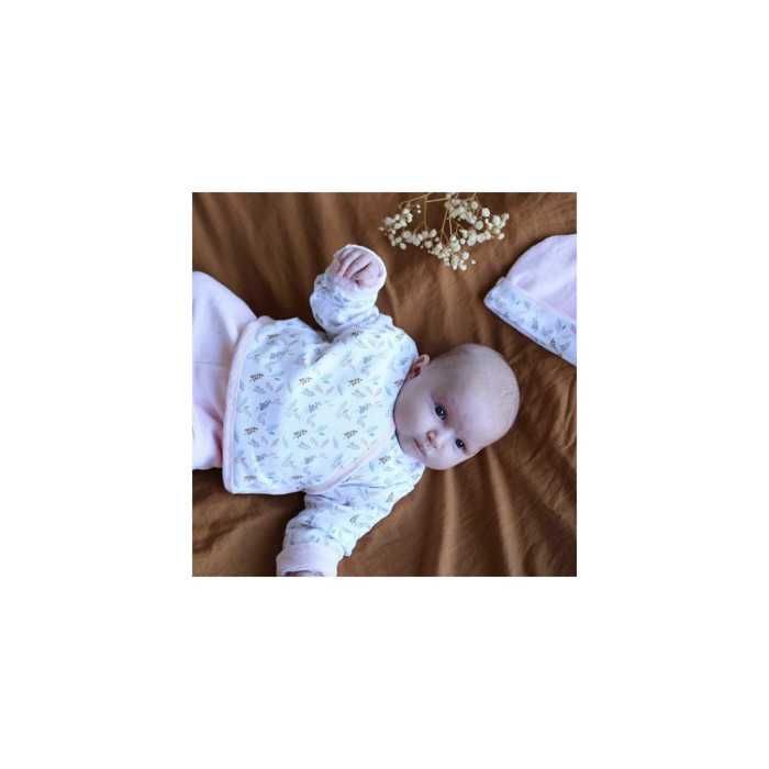 Kit para recém-nascido de três quilos e sete