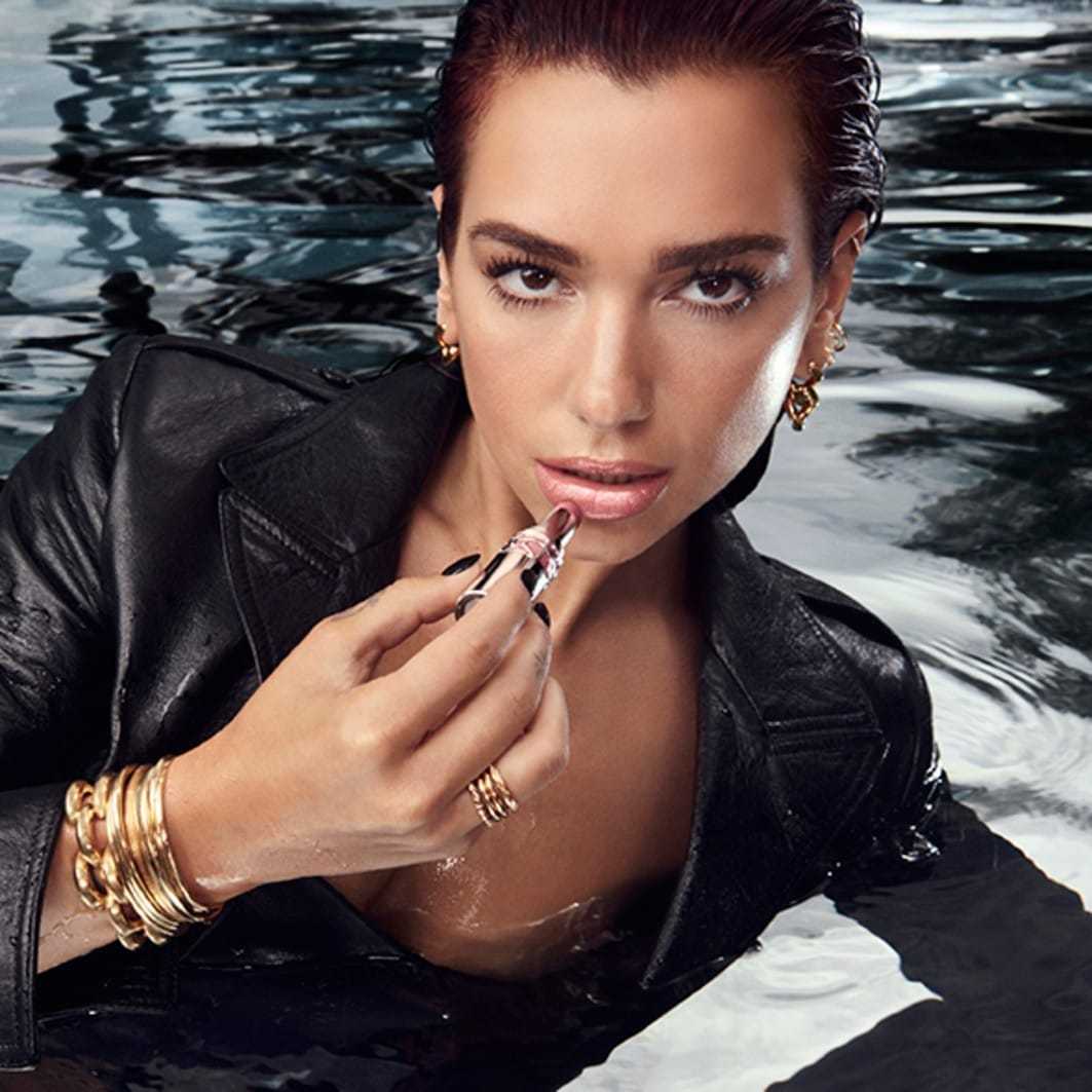Yves Saint Laurent lūpu krāsa - 3,2 g