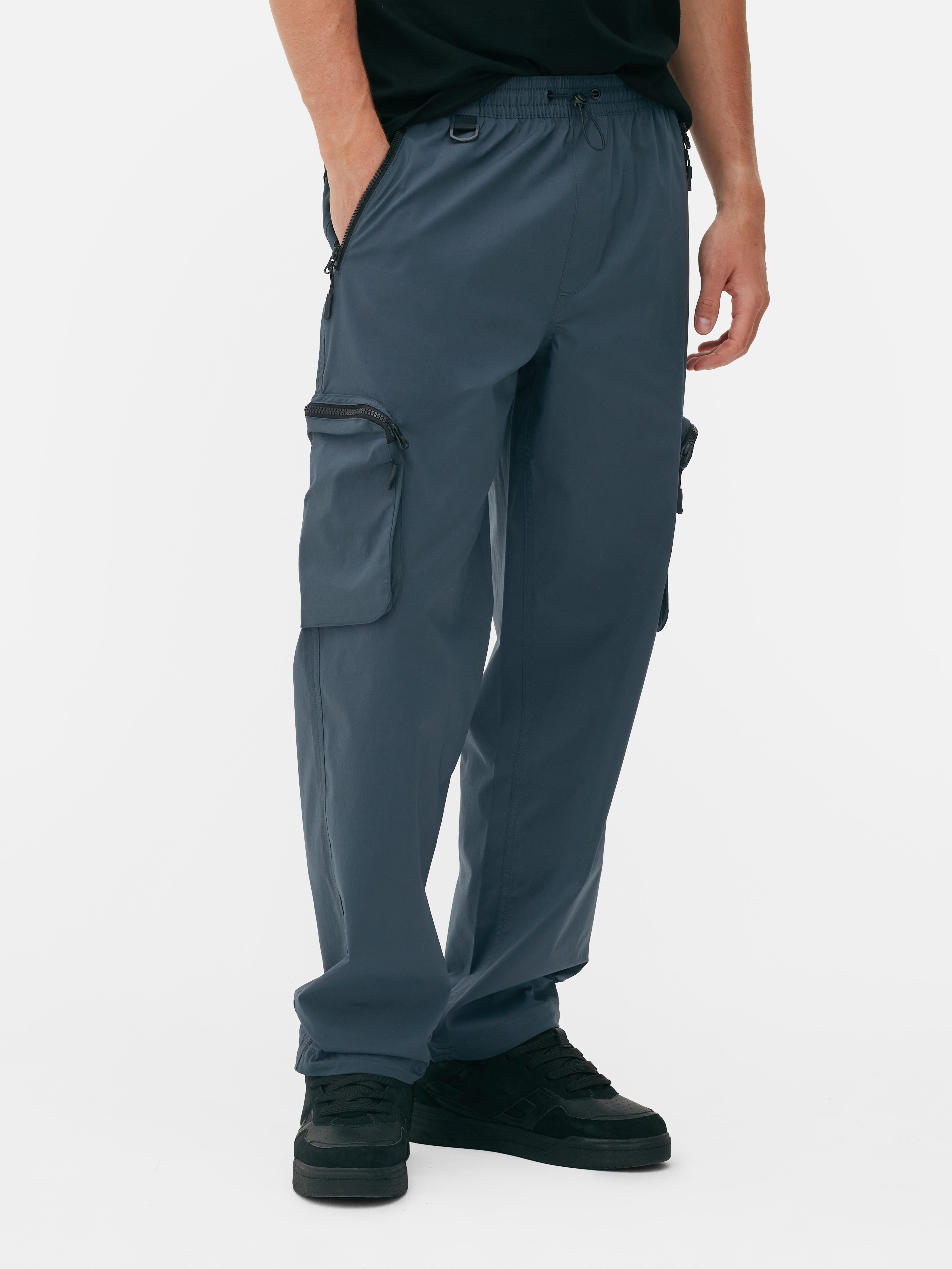 Pantaloni cargo tehnici. Din punct de vedere tehnic, acești pantaloni cargo sunt pur și simplu perfecți.