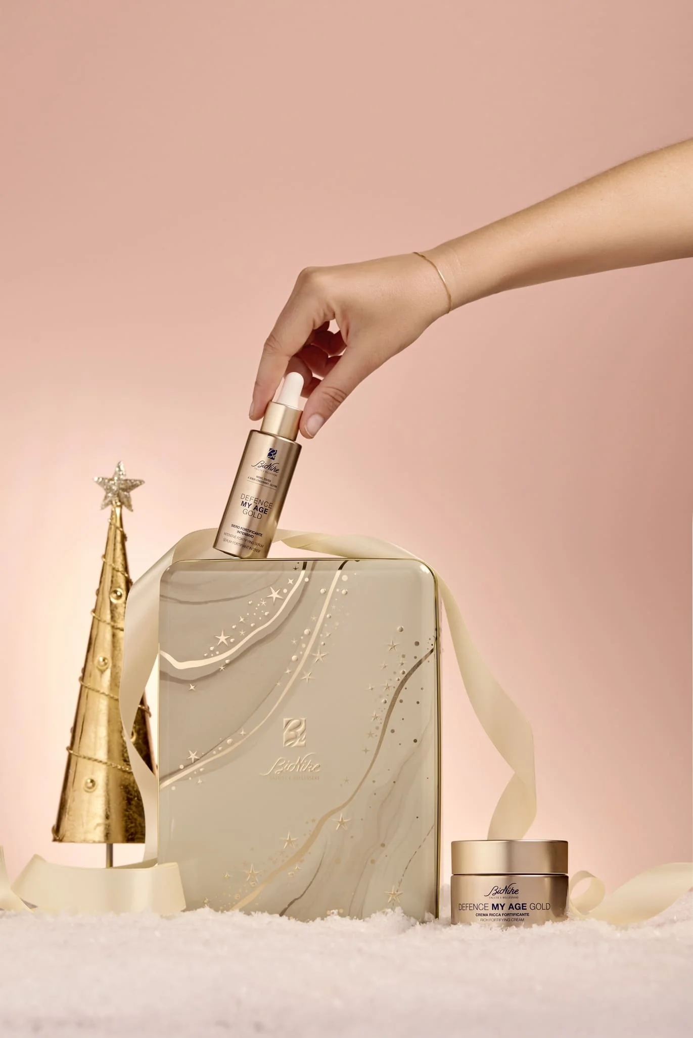 Defence My Age DEFENCE MY AGE GOLD kit natale 2025 - Cofanetto Make Up, Tratt.viso 24 ore antirughe