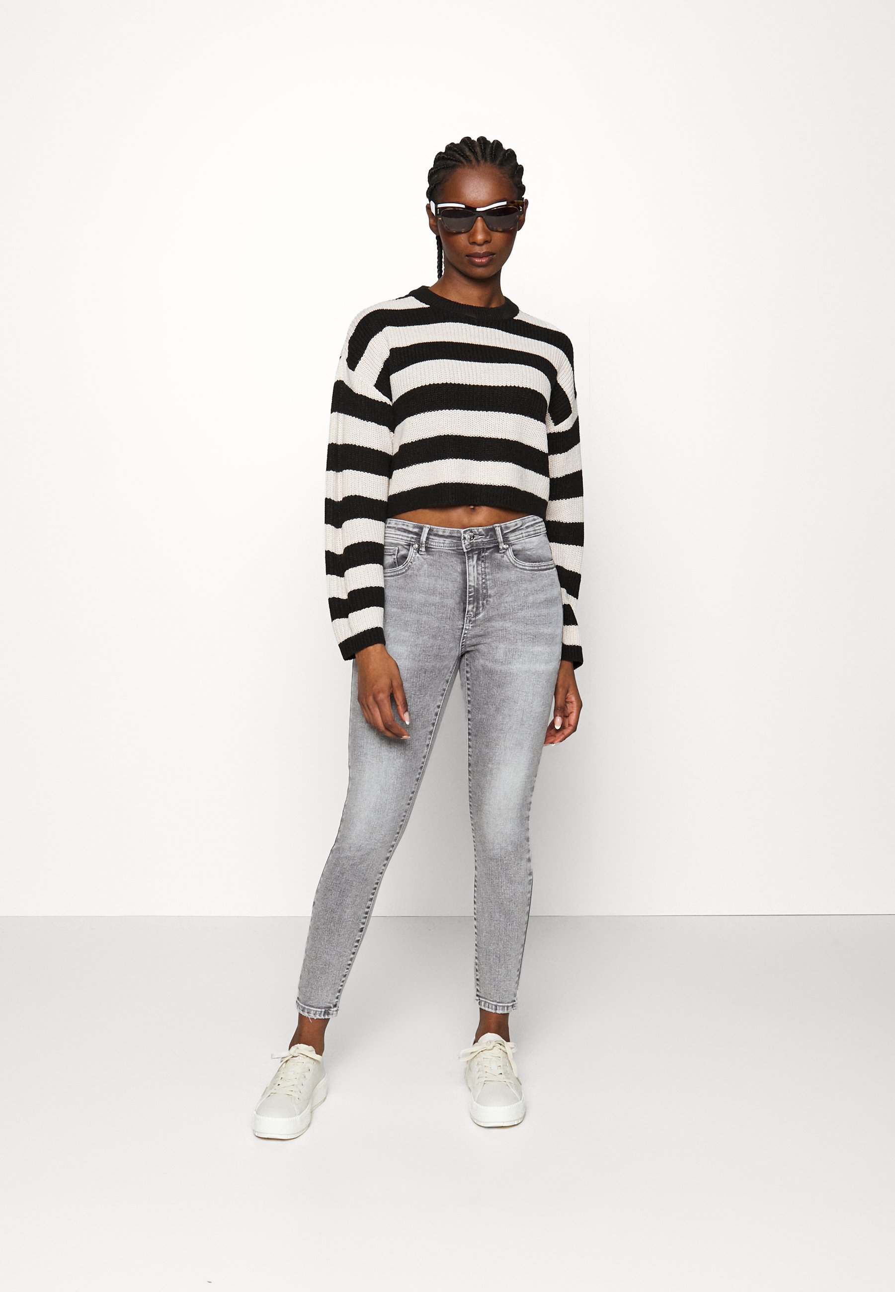 ONLY Petite ONLWAUW - Skinny Fit jeans - middengrijs denim