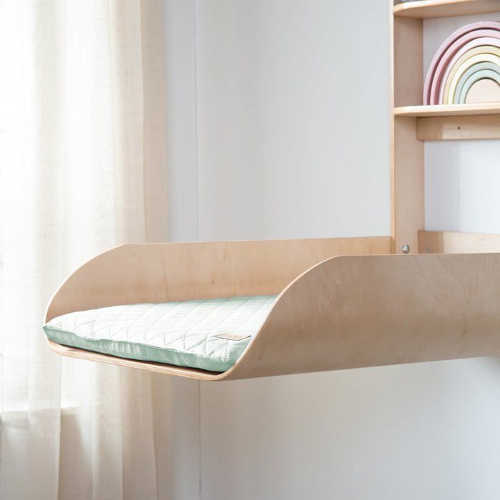 Cambiador plegable de pared ROBA - Madera natural - Estantes integrados - Diseño minimalista