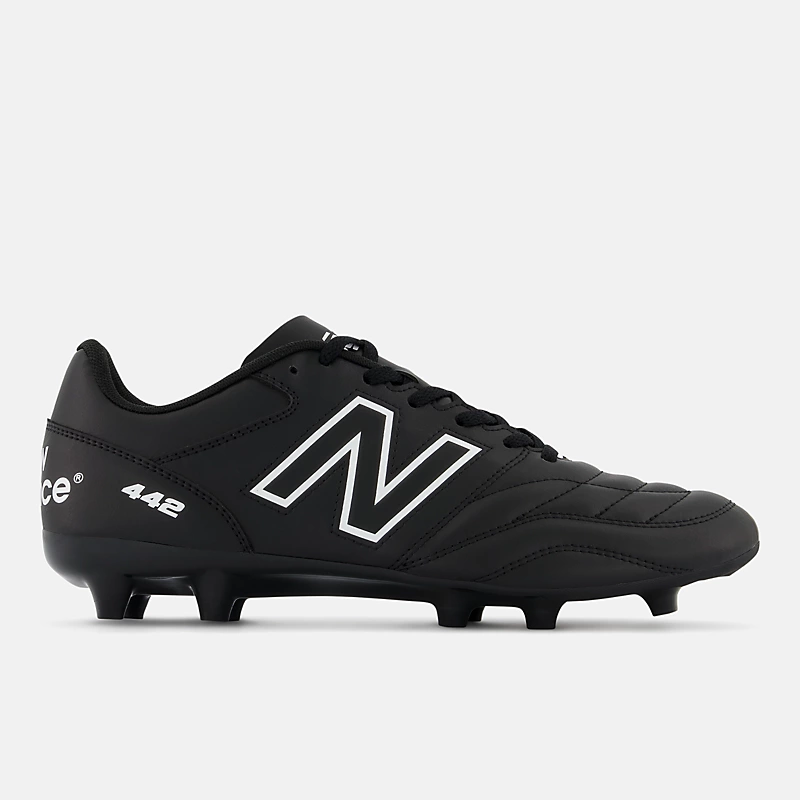 Piłka nożna męska 442 V2 ACADEMY FG – czarno-biała