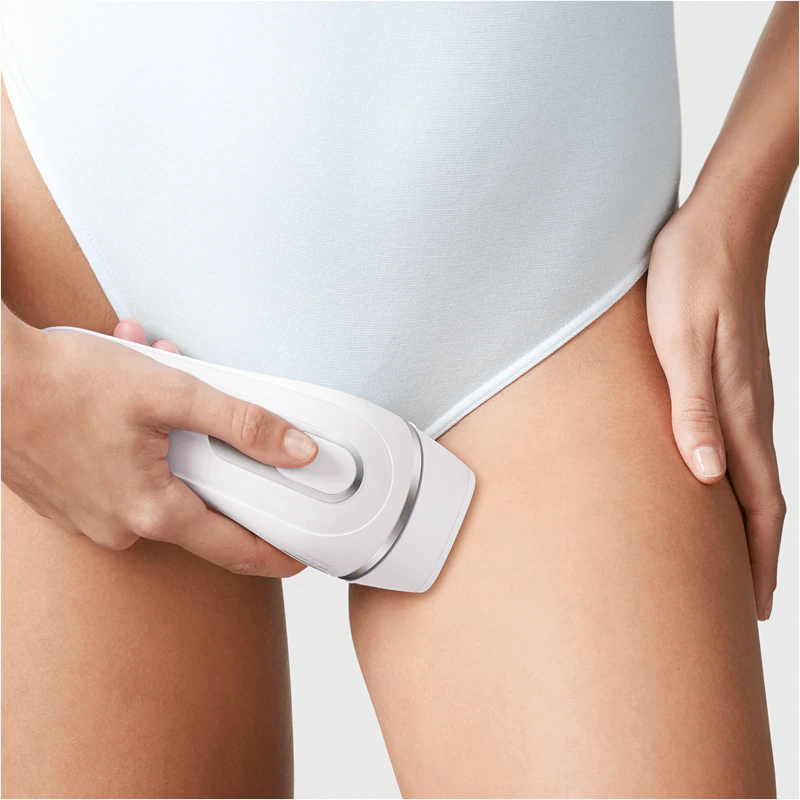 Braun Silk-expert PRO 3 IPL3122 IPL-epilaattori vartalolle, kasvoille, bikinialueelle ja kainaloille