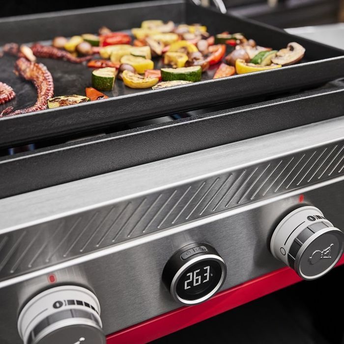 Weber Slate GPD 76cm gas griddle on trolley