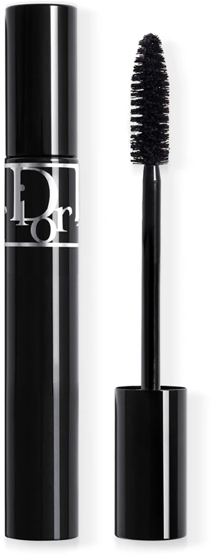 DIOR Diorshow Waterproof Mascara, die die Wimpern verlängert und verdichtet.